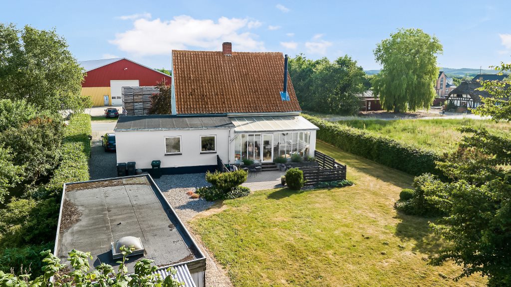 Fremhævet  billede i fuldskærmstilstand. Billede af Strandbyvej 37, Strandby, 5683 Haarby