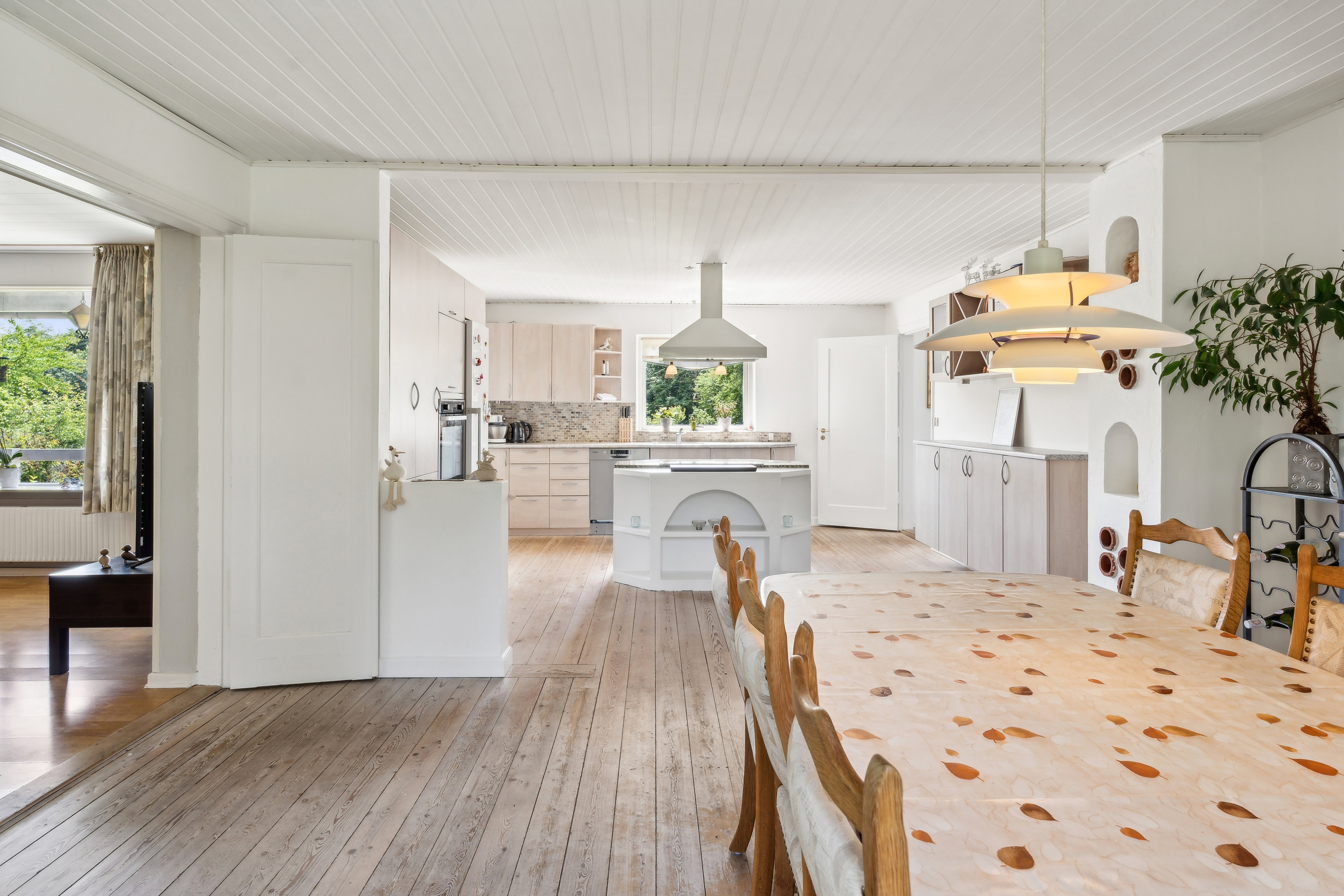 Miniaturebillede 1: . Billede af Østervang 3, 8840 Rødkærsbro