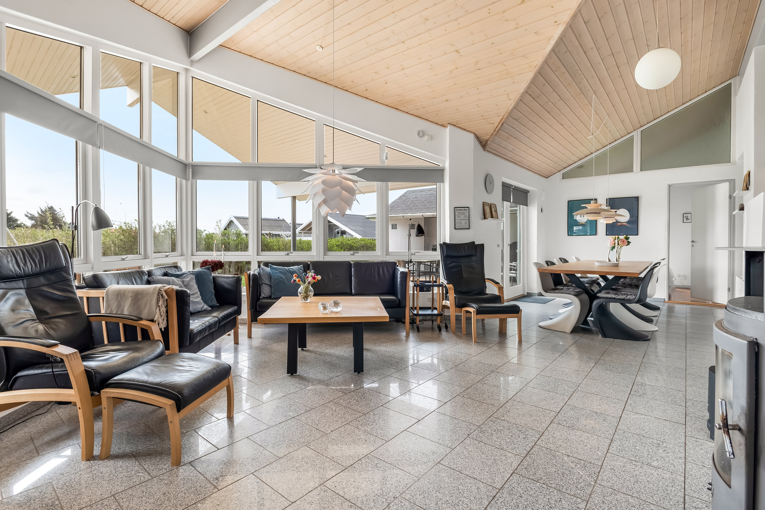 Fremhævet andet billede i fuldskærmstilstand. Billede af Laust Diges Vej 11, Haurvig, 6960 Hvide Sande