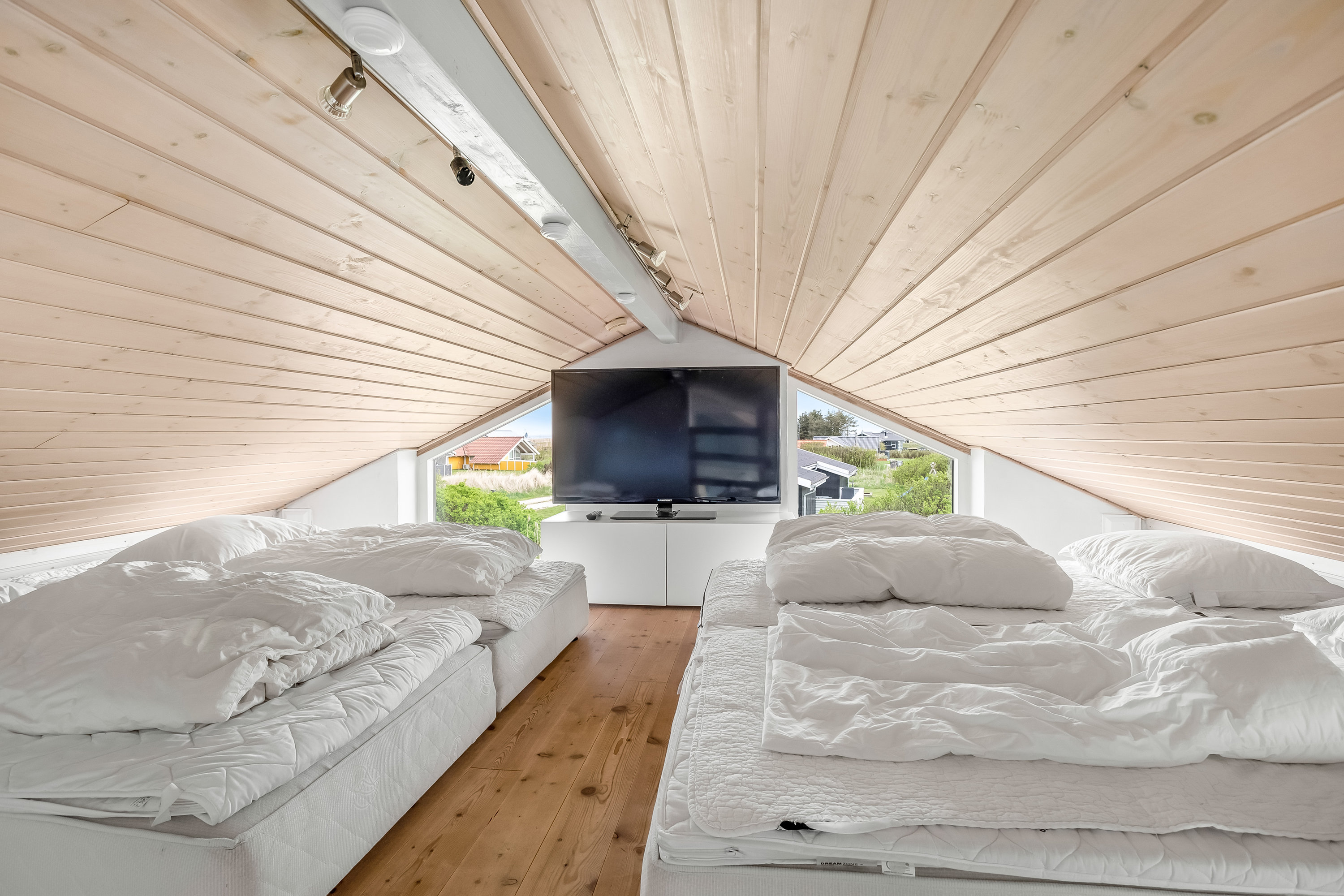 Fremhævet hems billede i fuldskærmstilstand. Billede af Laust Diges Vej 11, Haurvig, 6960 Hvide Sande