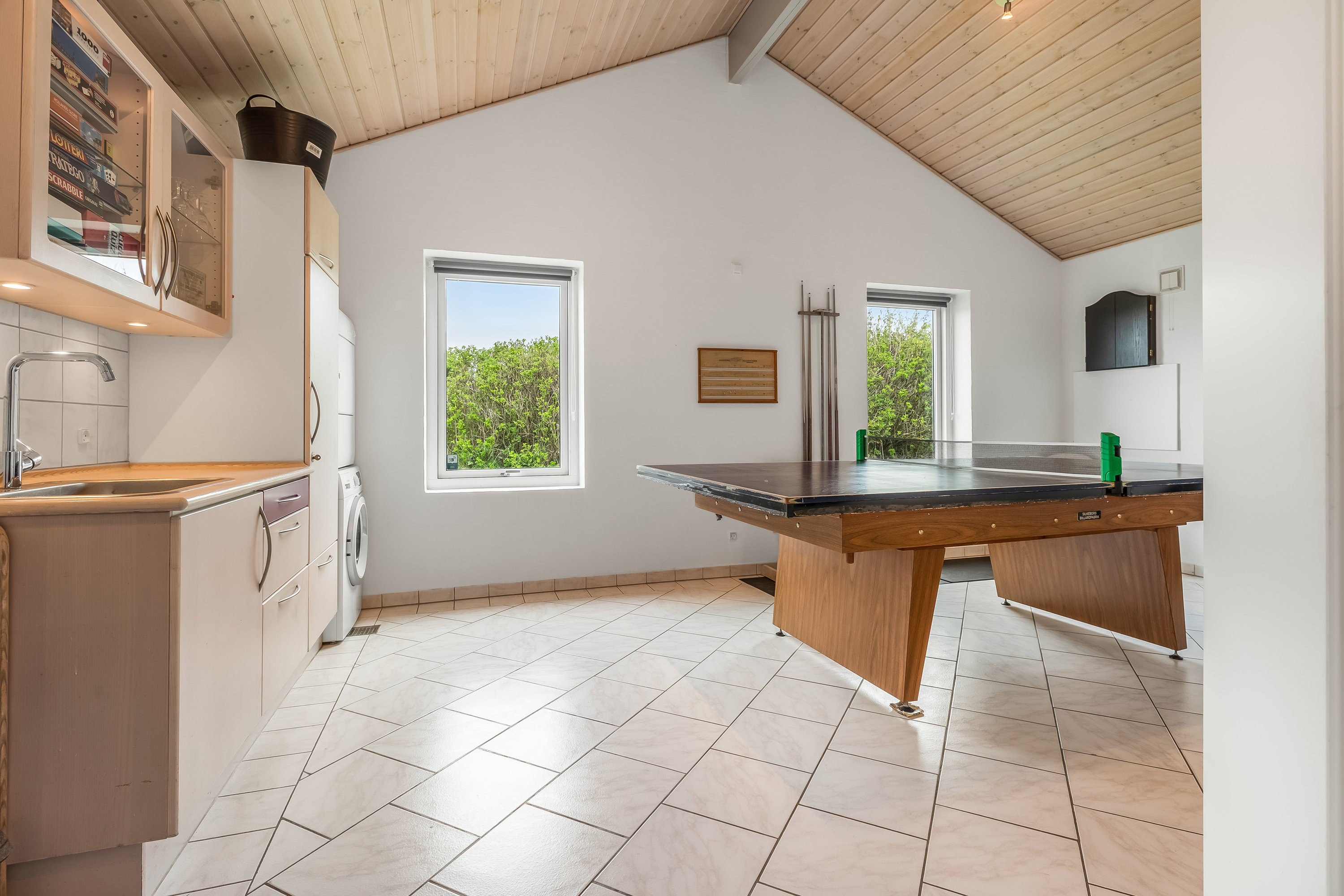 Fremhævet andet billede i fuldskærmstilstand. Billede af Laust Diges Vej 11, Haurvig, 6960 Hvide Sande