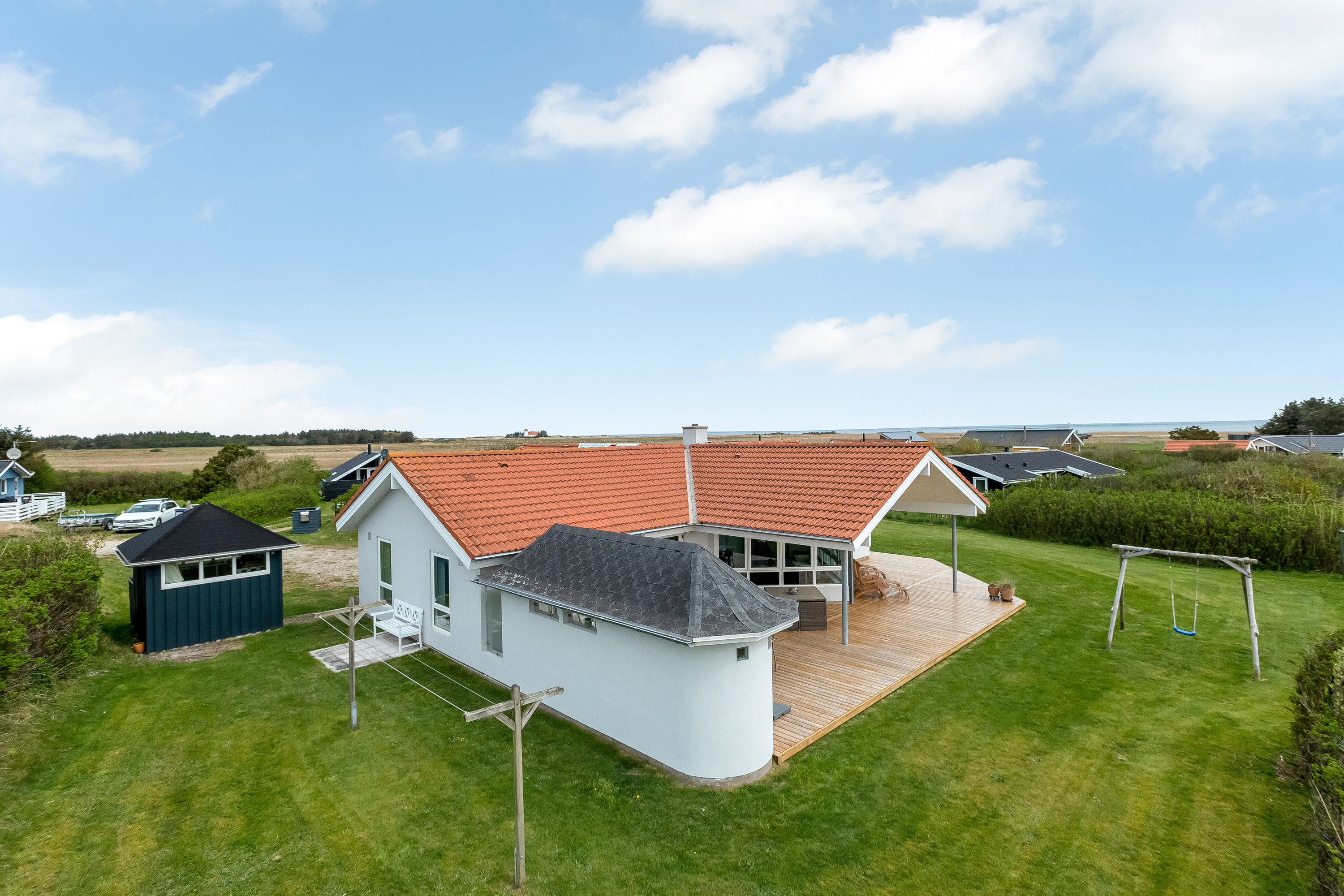 Fremhævet ejendommen billede i fuldskærmstilstand. Billede af Laust Diges Vej 11, Haurvig, 6960 Hvide Sande