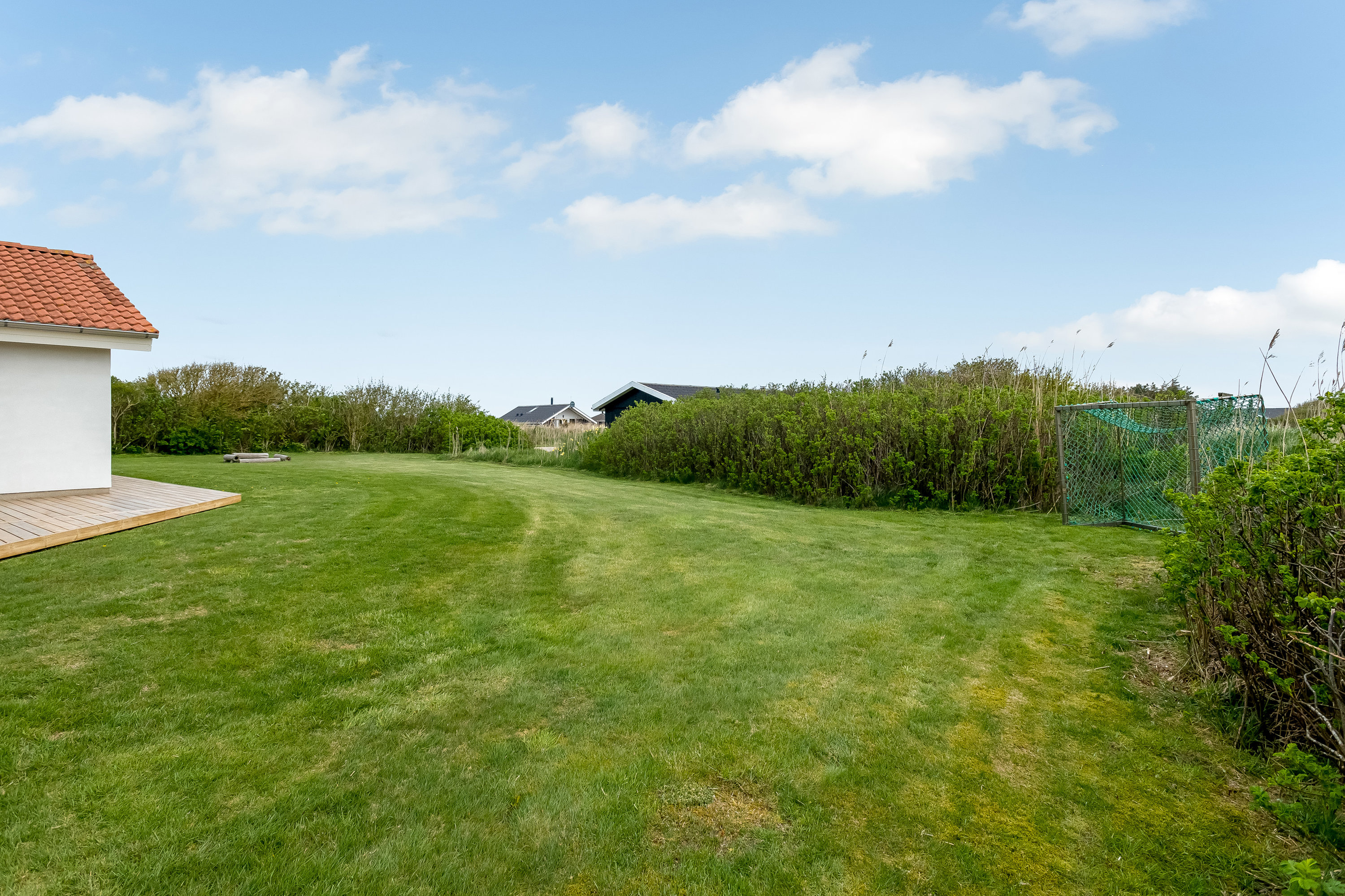 Fremhævet have billede i fuldskærmstilstand. Billede af Laust Diges Vej 11, Haurvig, 6960 Hvide Sande