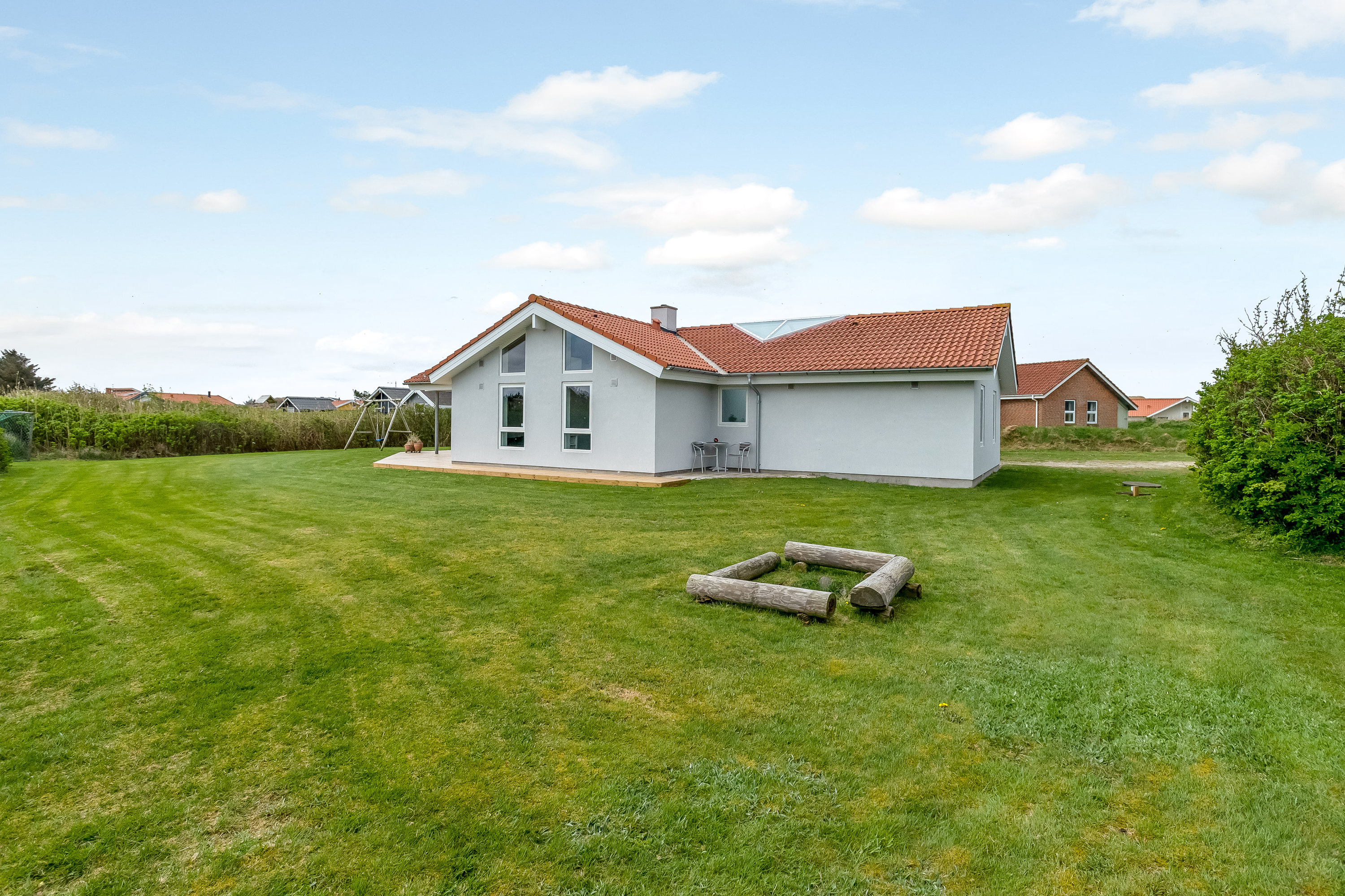 Fremhævet ejendommen billede i fuldskærmstilstand. Billede af Laust Diges Vej 11, Haurvig, 6960 Hvide Sande