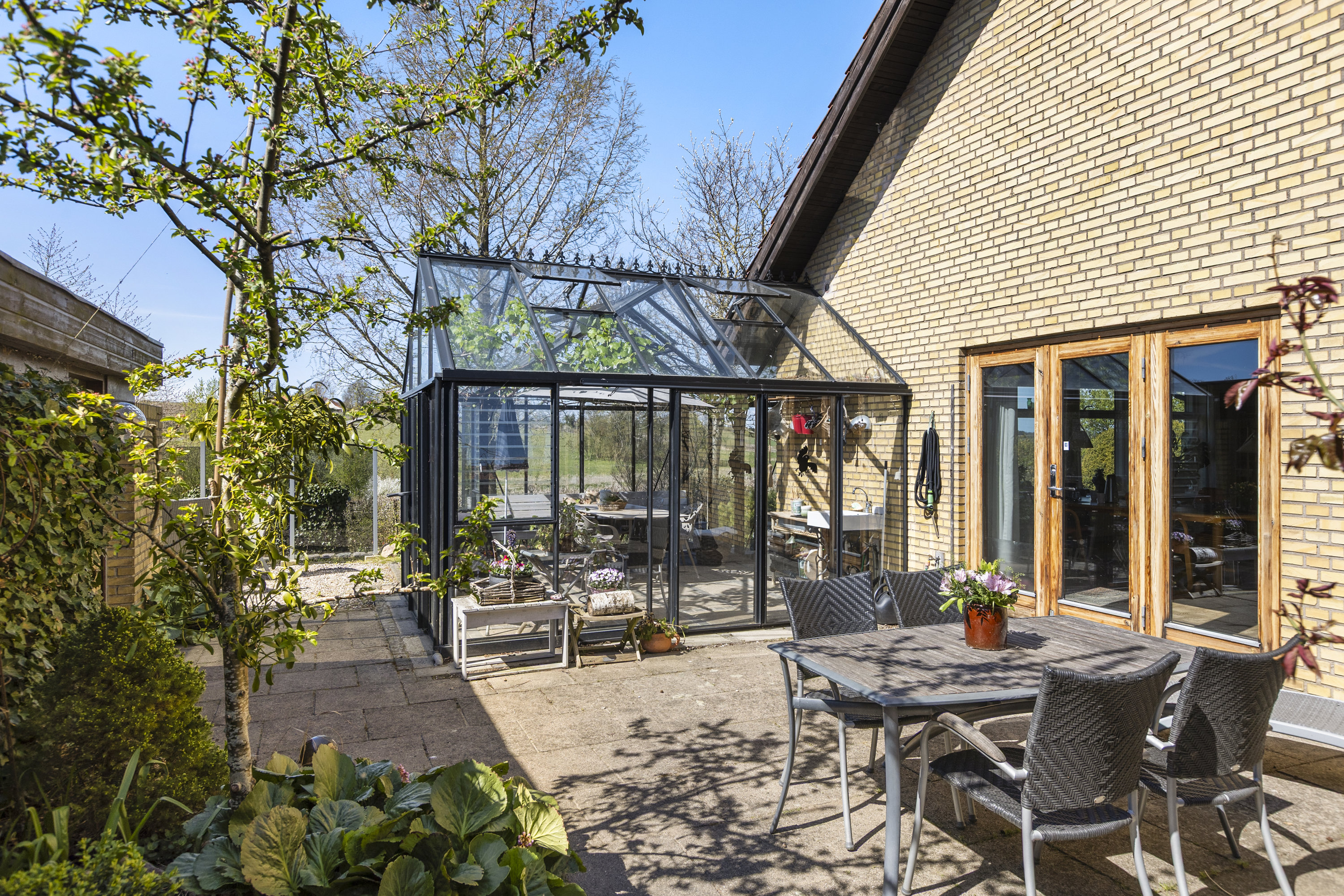 Fremhævet terrasse billede i fuldskærmstilstand. Billede af Dalmosevej 5, 4100 Ringsted