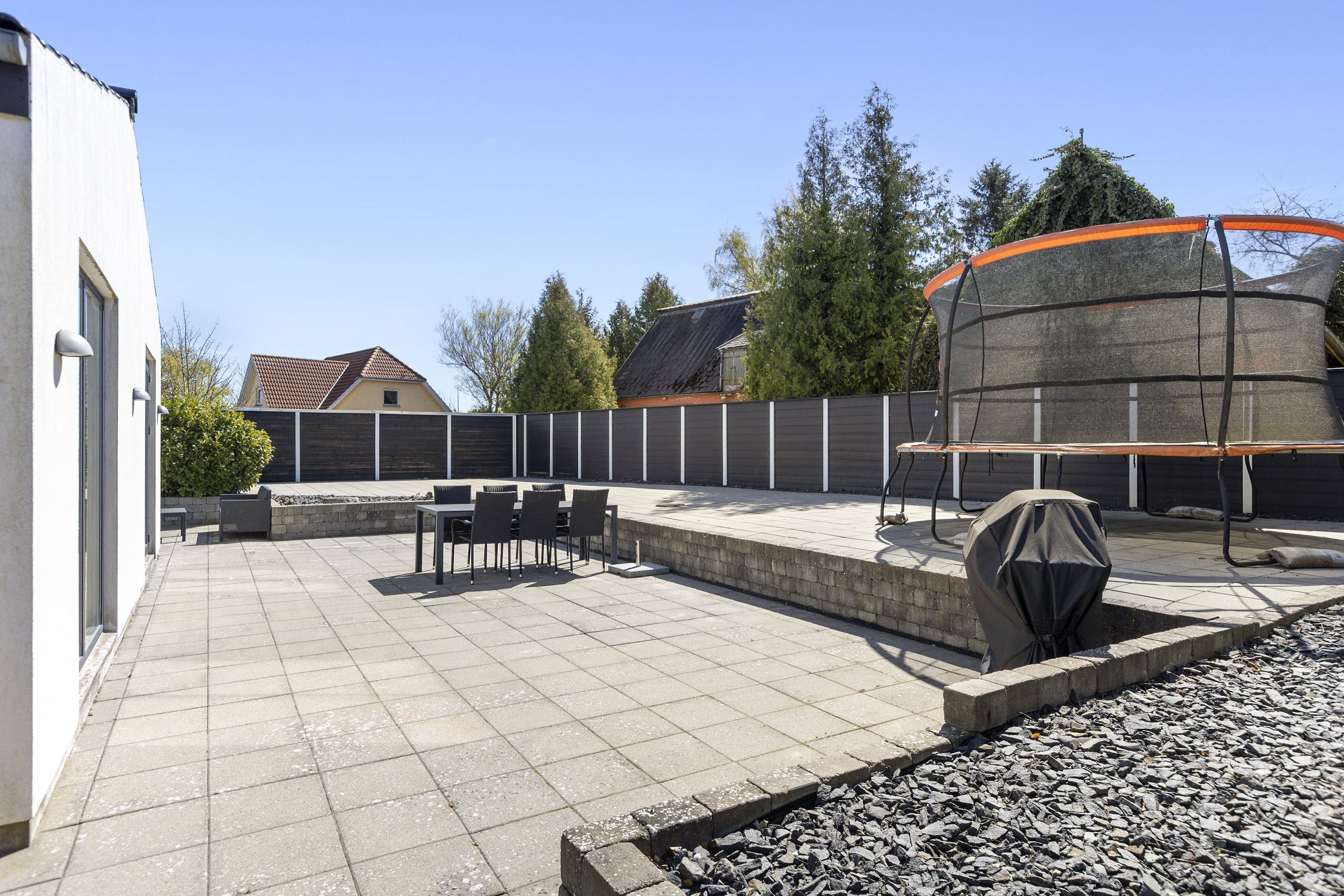 Fremhævet terrasse billede i fuldskærmstilstand. Billede af Balstrupvej 80, Balstrup, 4100 Ringsted