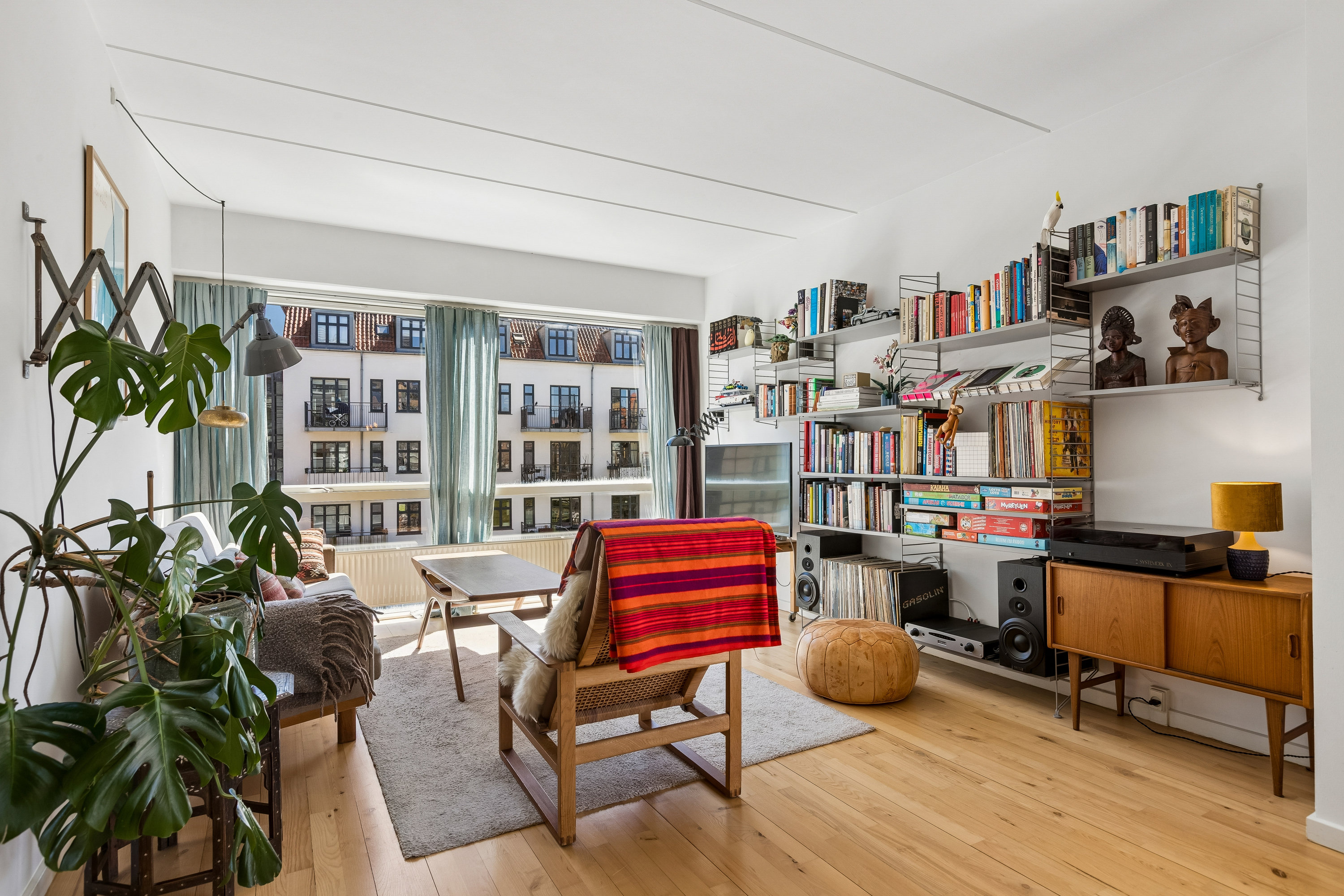 Fremhævet stue billede i fuldskærmstilstand. Billede af Myggenæsgade 3, 3. 3., 2300 København S