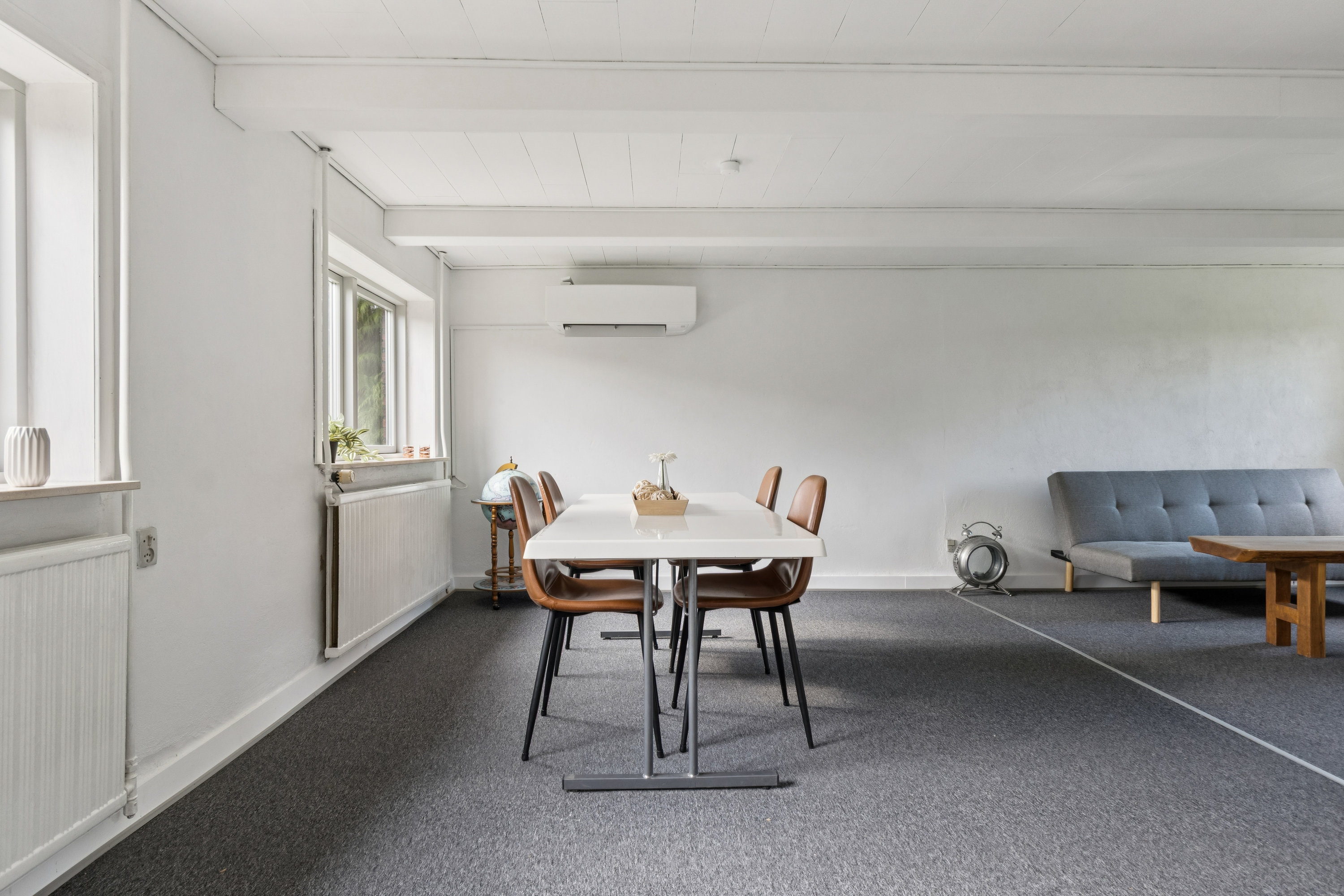 Fremhævet  billede i fuldskærmstilstand. Billede af Øksendrupvej 35, Mikkelenborg, 5871 Frørup