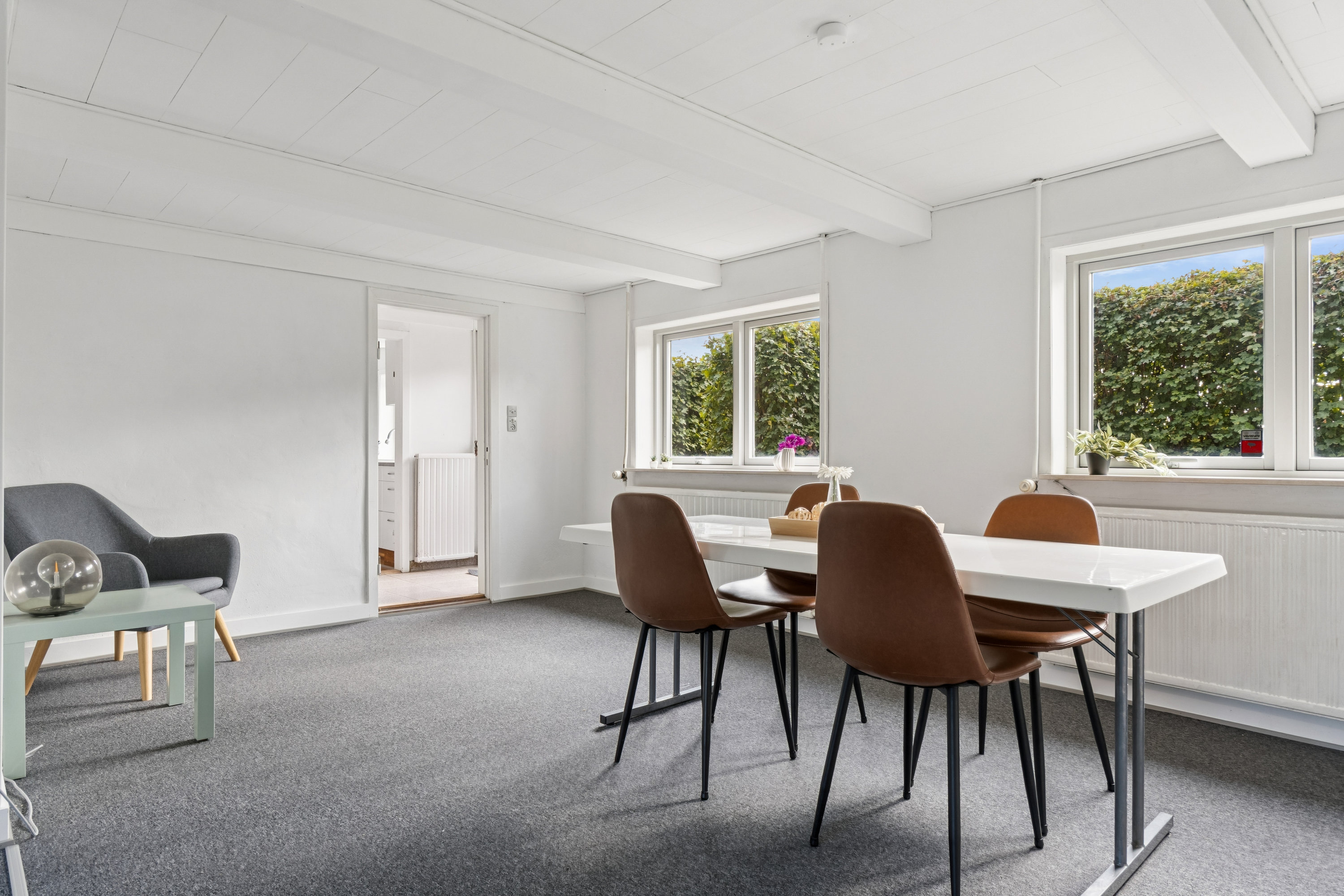 Fremhævet  billede i fuldskærmstilstand. Billede af Øksendrupvej 35, Mikkelenborg, 5871 Frørup