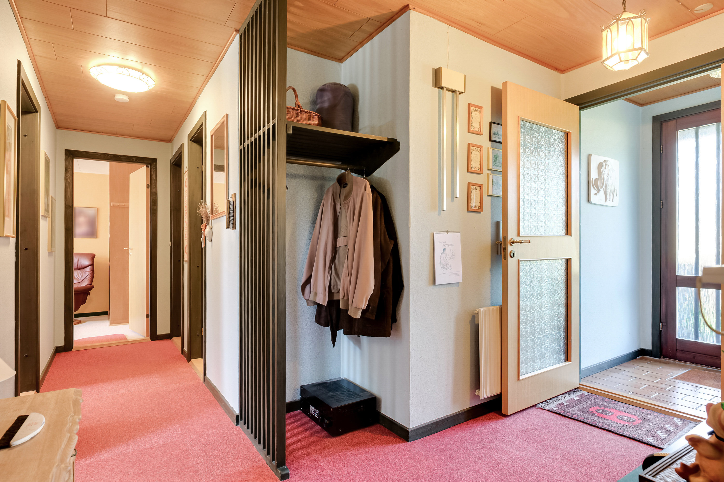Miniaturebillede 2: entré. Billede af Møllebakken 47, Vejle, 5672 Broby