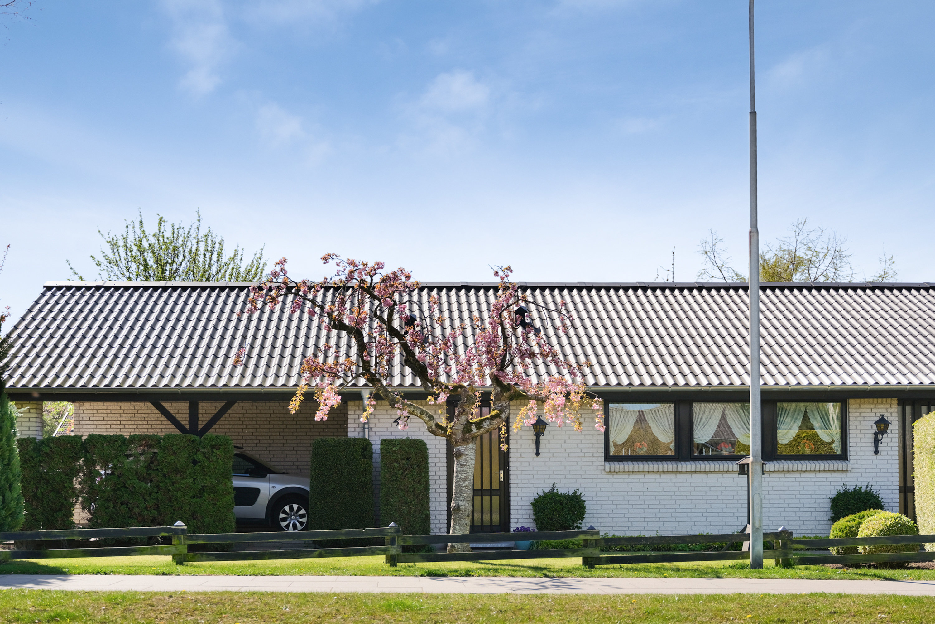 Villa: Facade på Møllebakken 47, Vejle, 5672 Broby