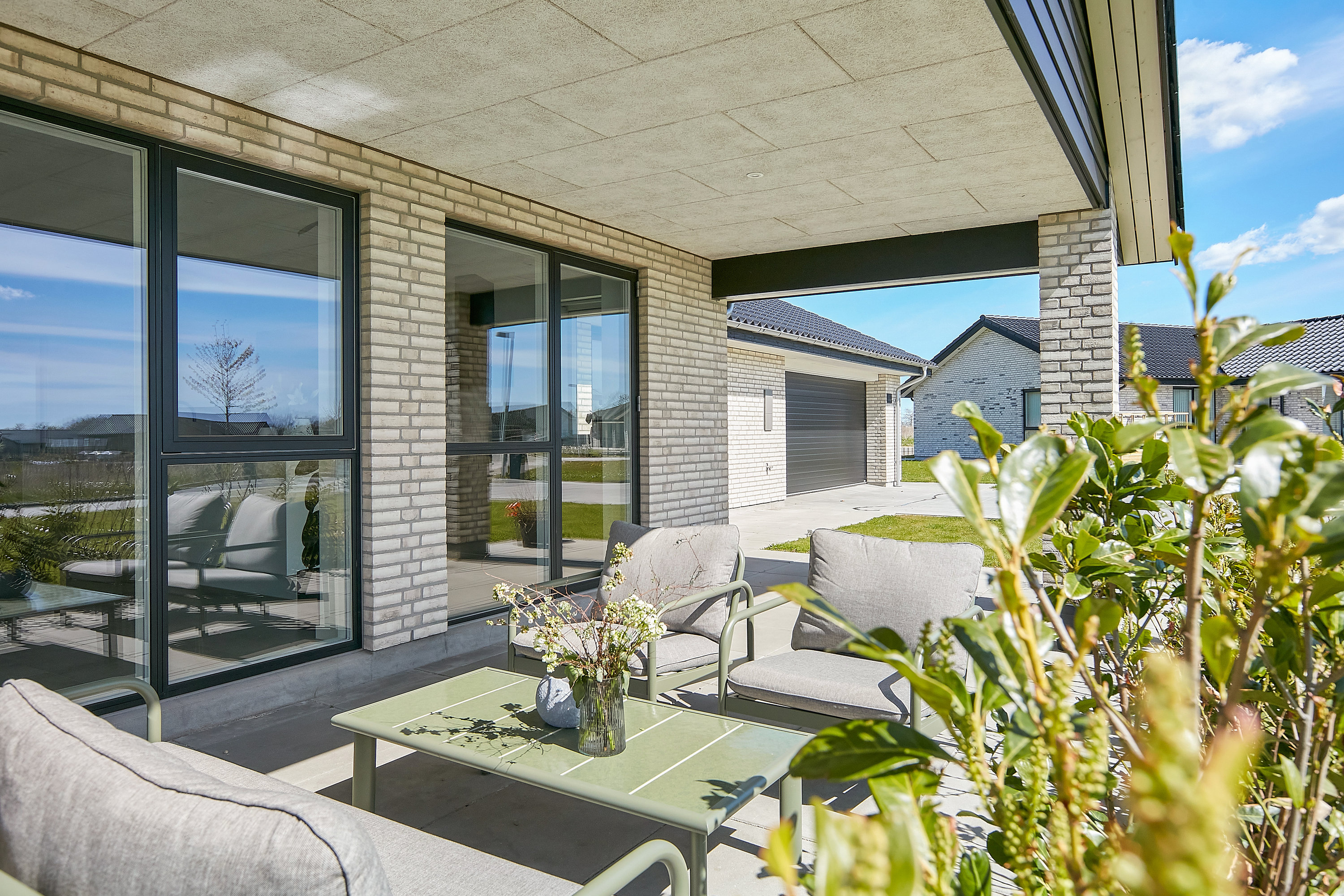 Miniaturebillede 1: terrasse. Billede af Biegårds Alle 33, Hatting, 8700 Horsens