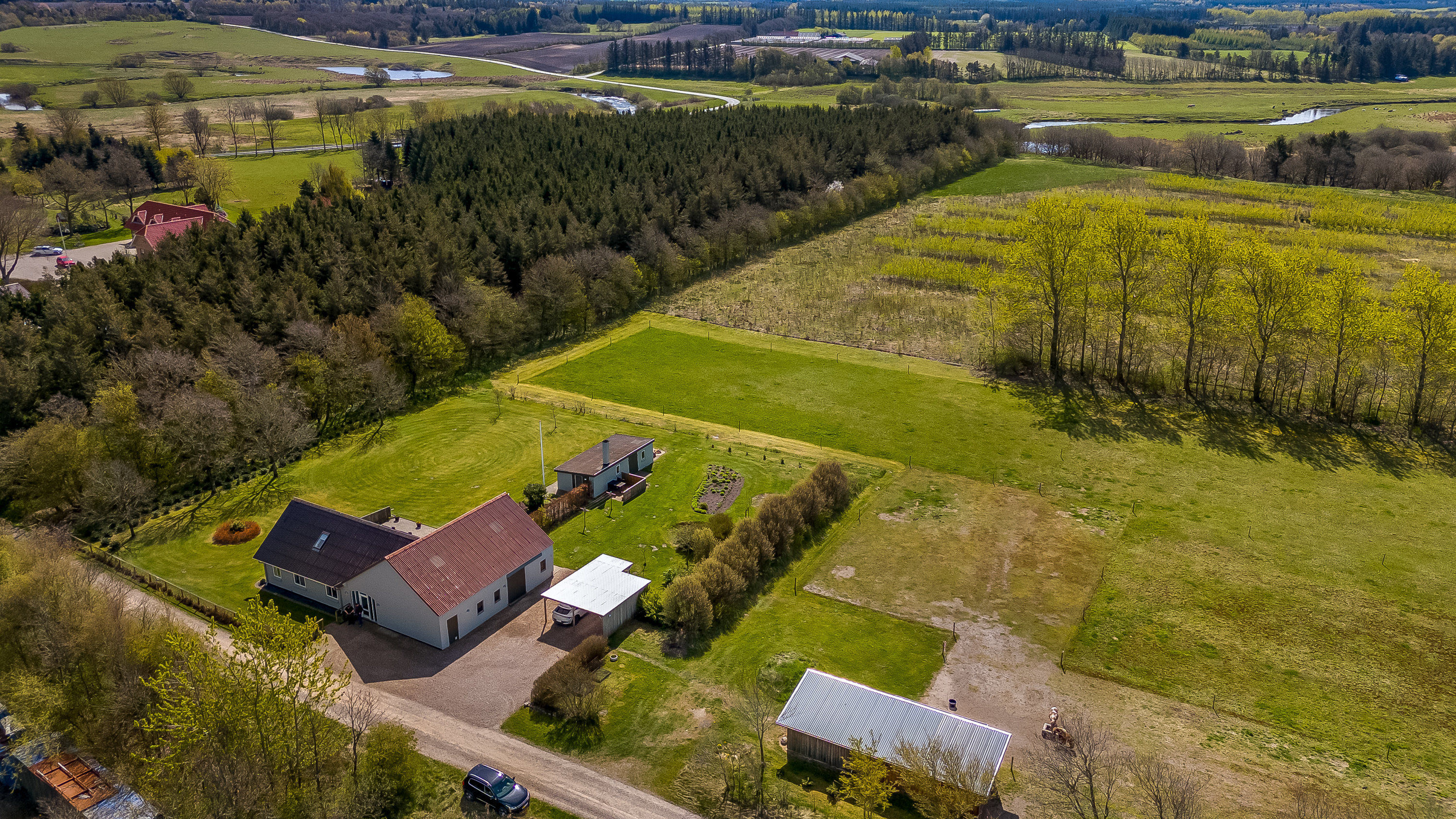 Villa: Luftfoto på Idomvej 8, Bur, 7570 Vemb