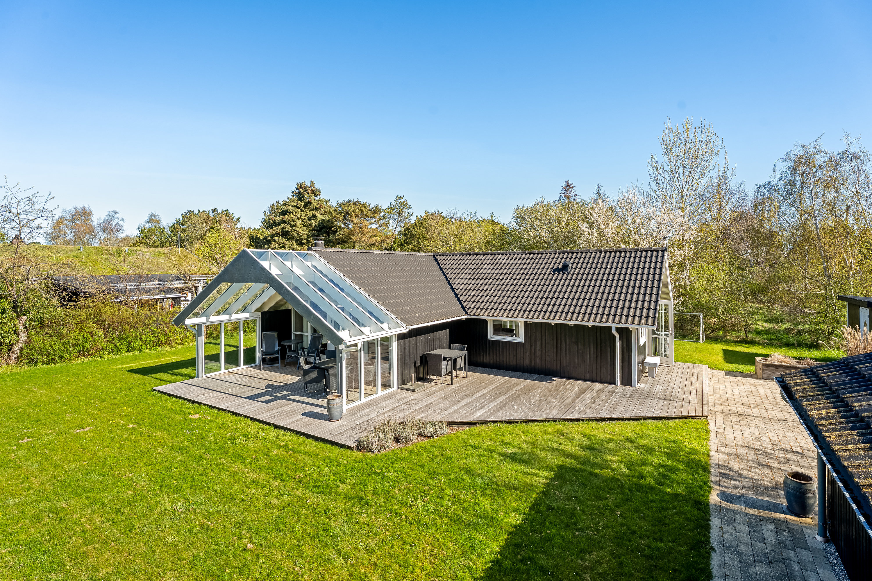 Fremhævet mastefoto billede i fuldskærmstilstand. Billede af Åstræde 3, Hummingen, 4983 Dannemare