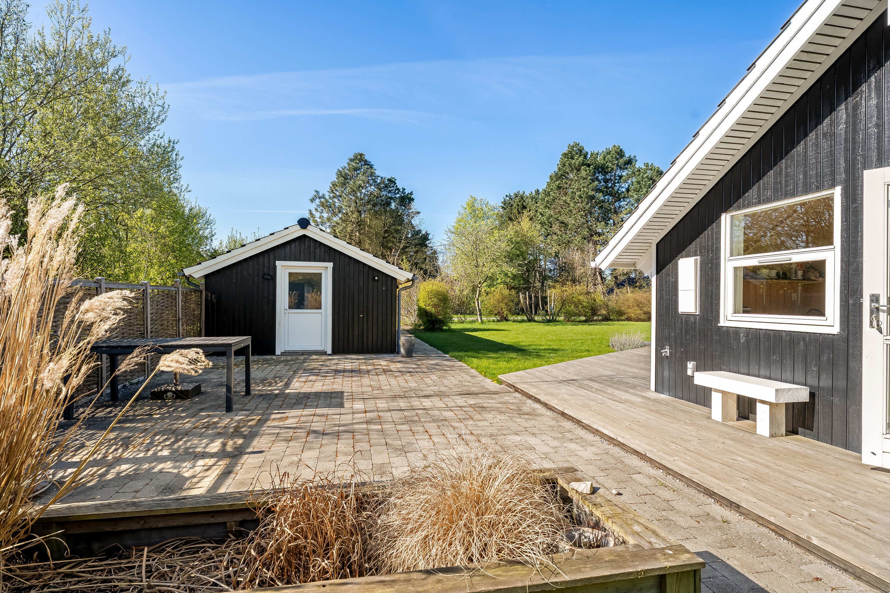 Fremhævet terrasse billede i fuldskærmstilstand. Billede af Åstræde 3, Hummingen, 4983 Dannemare