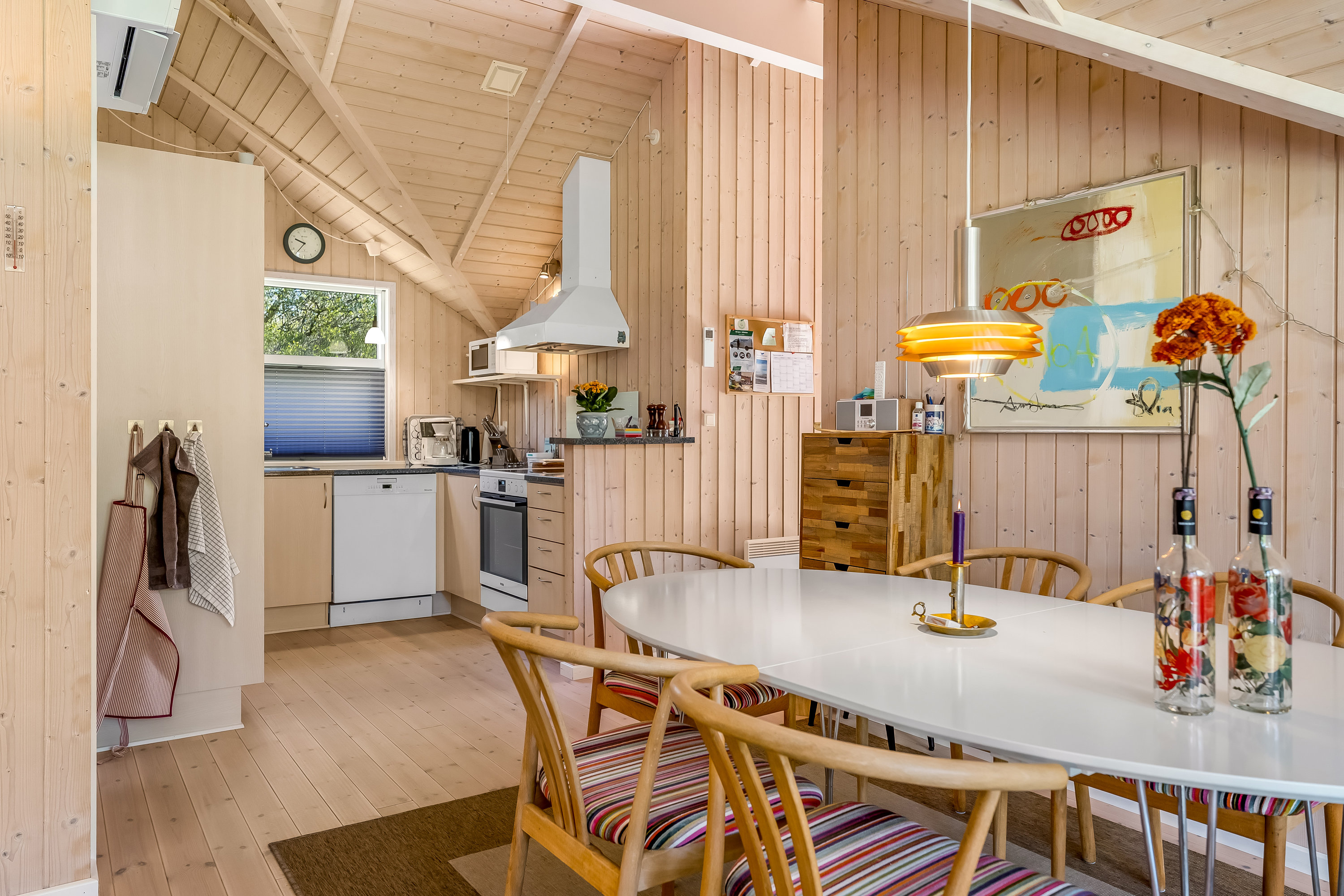 Fremhævet køkken billede i fuldskærmstilstand. Billede af Åstræde 3, Hummingen, 4983 Dannemare