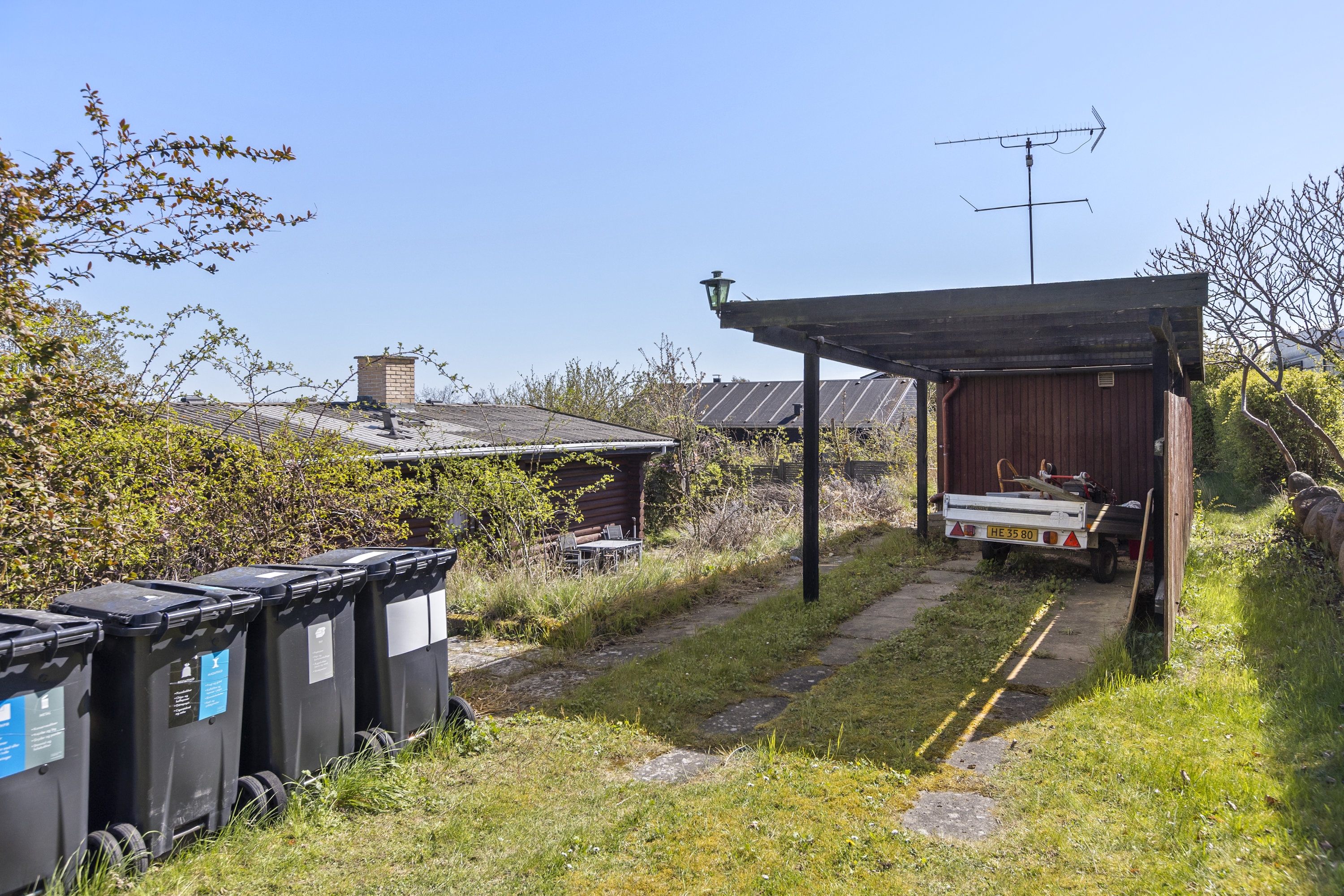 Fremhævet carport billede i fuldskærmstilstand. Billede af Bogfinkevej 2, Sønderby, 4050 Skibby