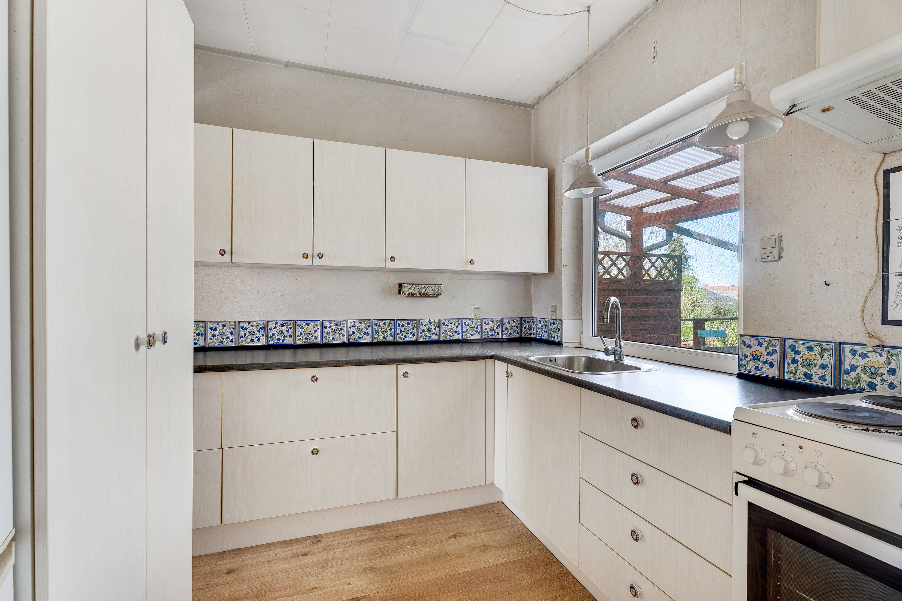 Miniaturebillede 1: køkken. Billede af Rolfsvej 15, 4900 Nakskov