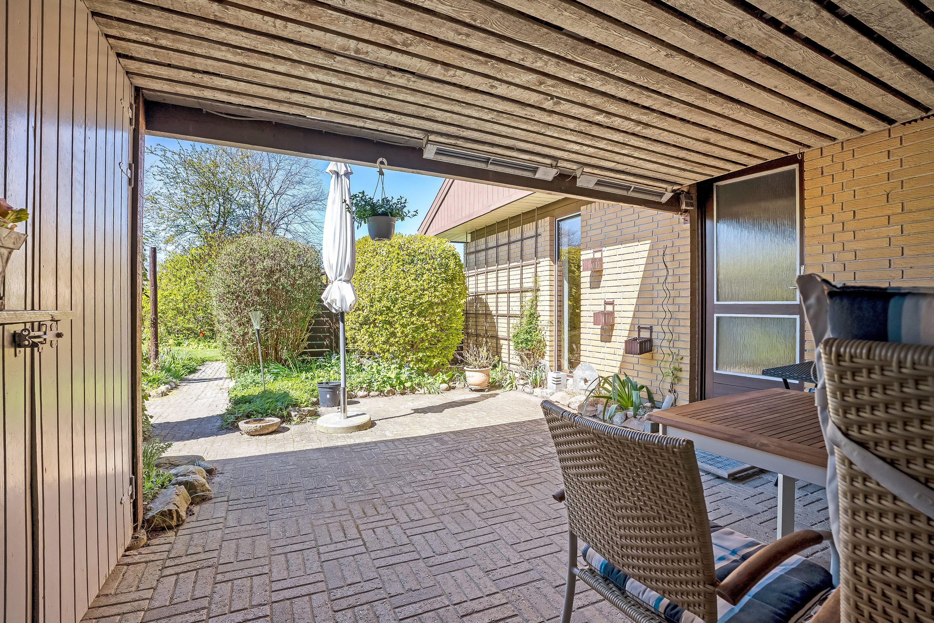 Fremhævet terrasse billede i fuldskærmstilstand. Billede af Rosnæsvej 39, 4900 Nakskov