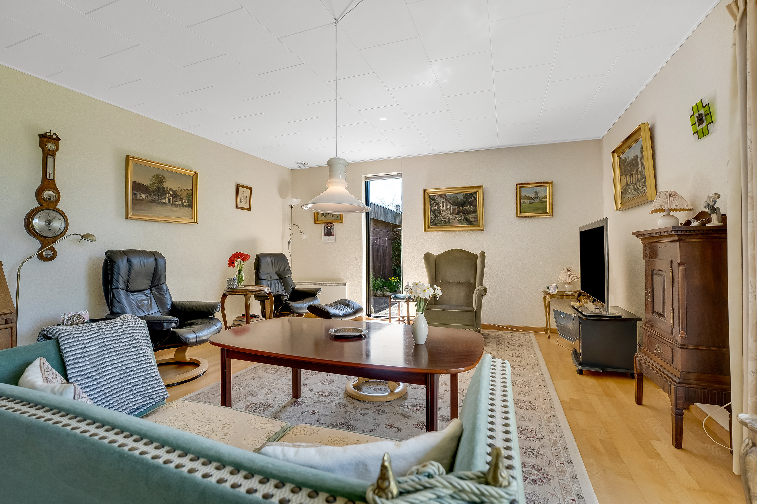 Fremhævet stue billede i fuldskærmstilstand. Billede af Rosnæsvej 39, 4900 Nakskov