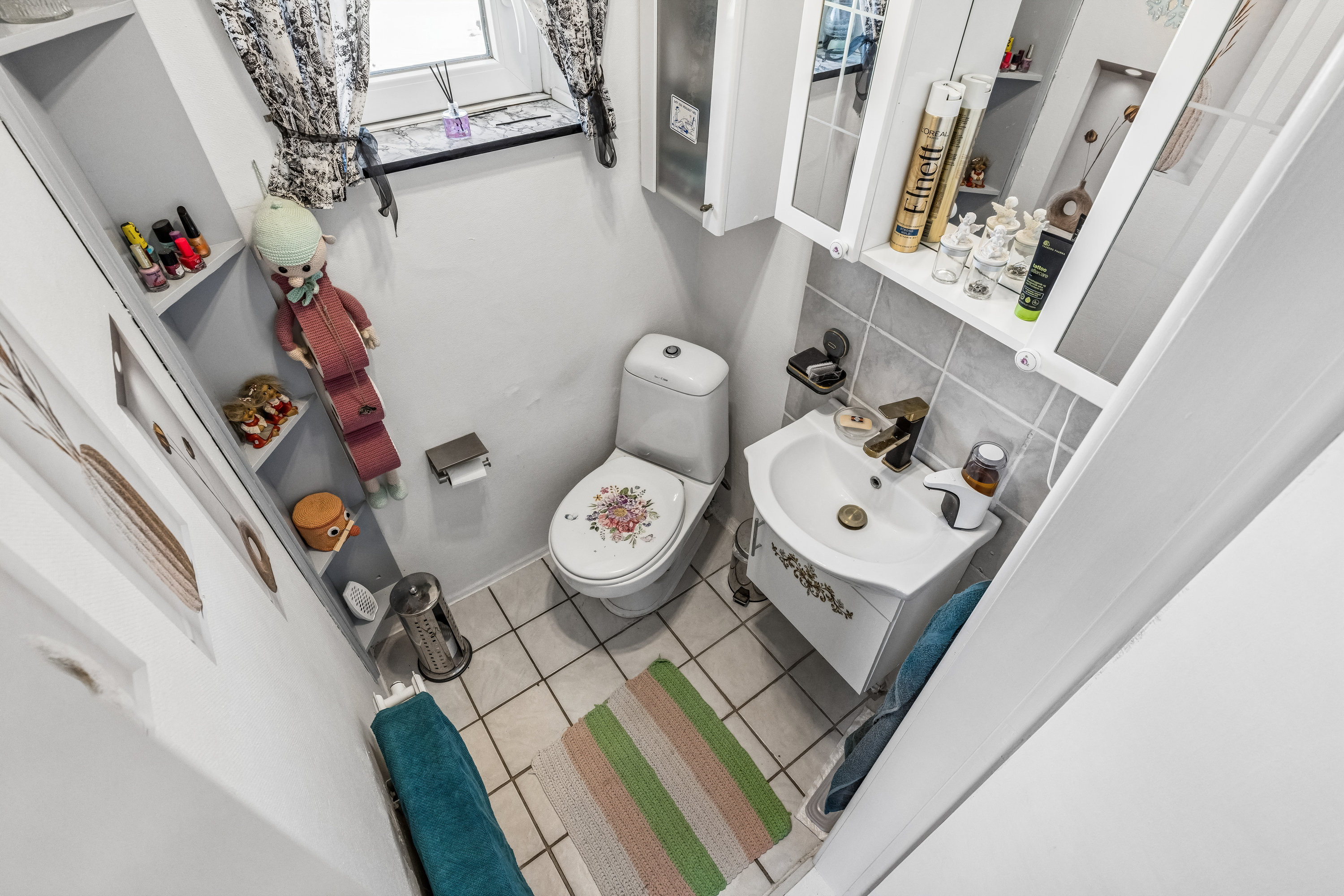 Fremhævet gæstetoilet billede i fuldskærmstilstand. Billede af Lågmajvej 3, 6320 Egernsund