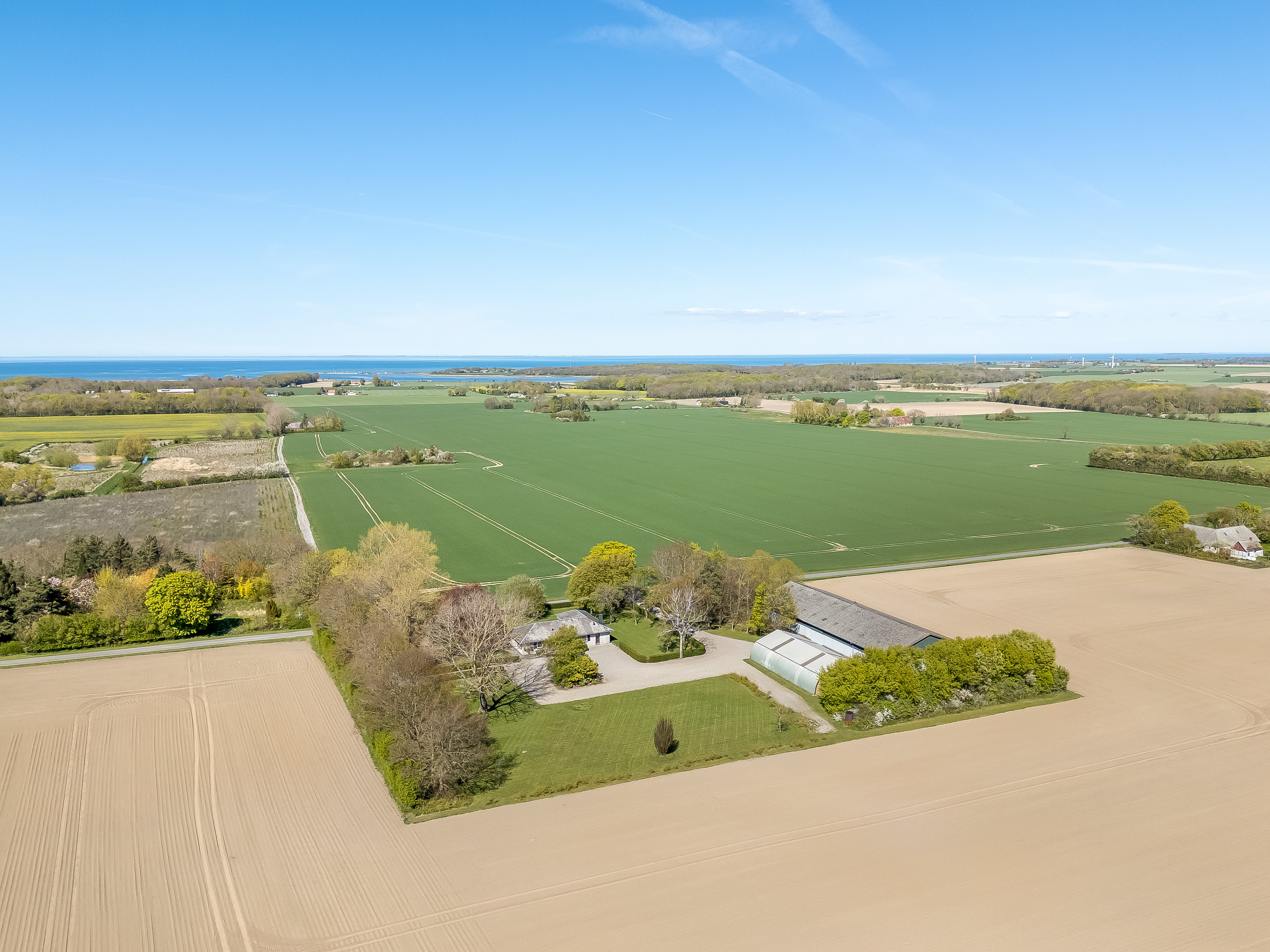 Fremhævet luftfoto billede i fuldskærmstilstand. Billede af Oddevej 111, Købelev, 4900 Nakskov