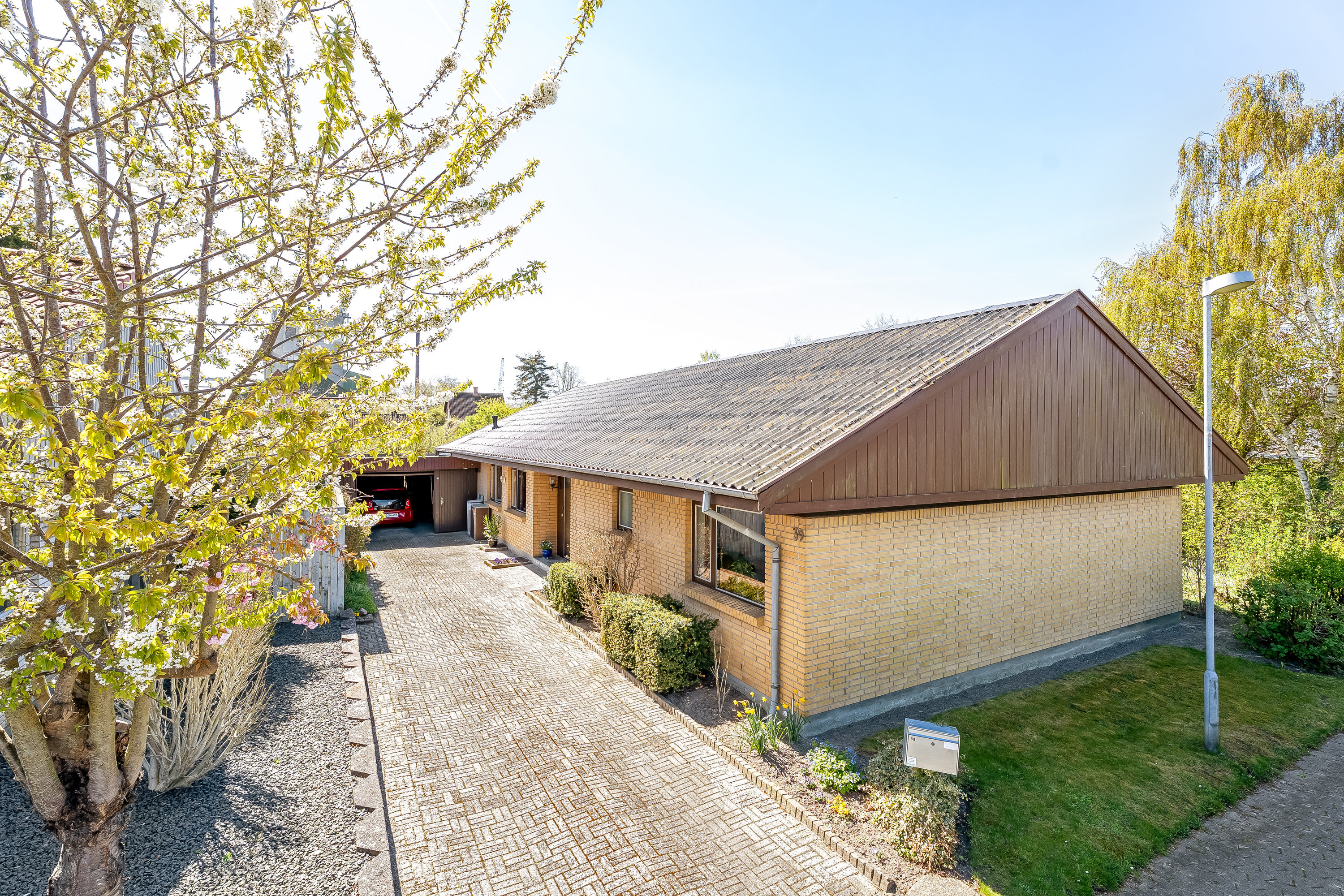 Villa: Mastefoto på Rosnæsvej 39, 4900 Nakskov