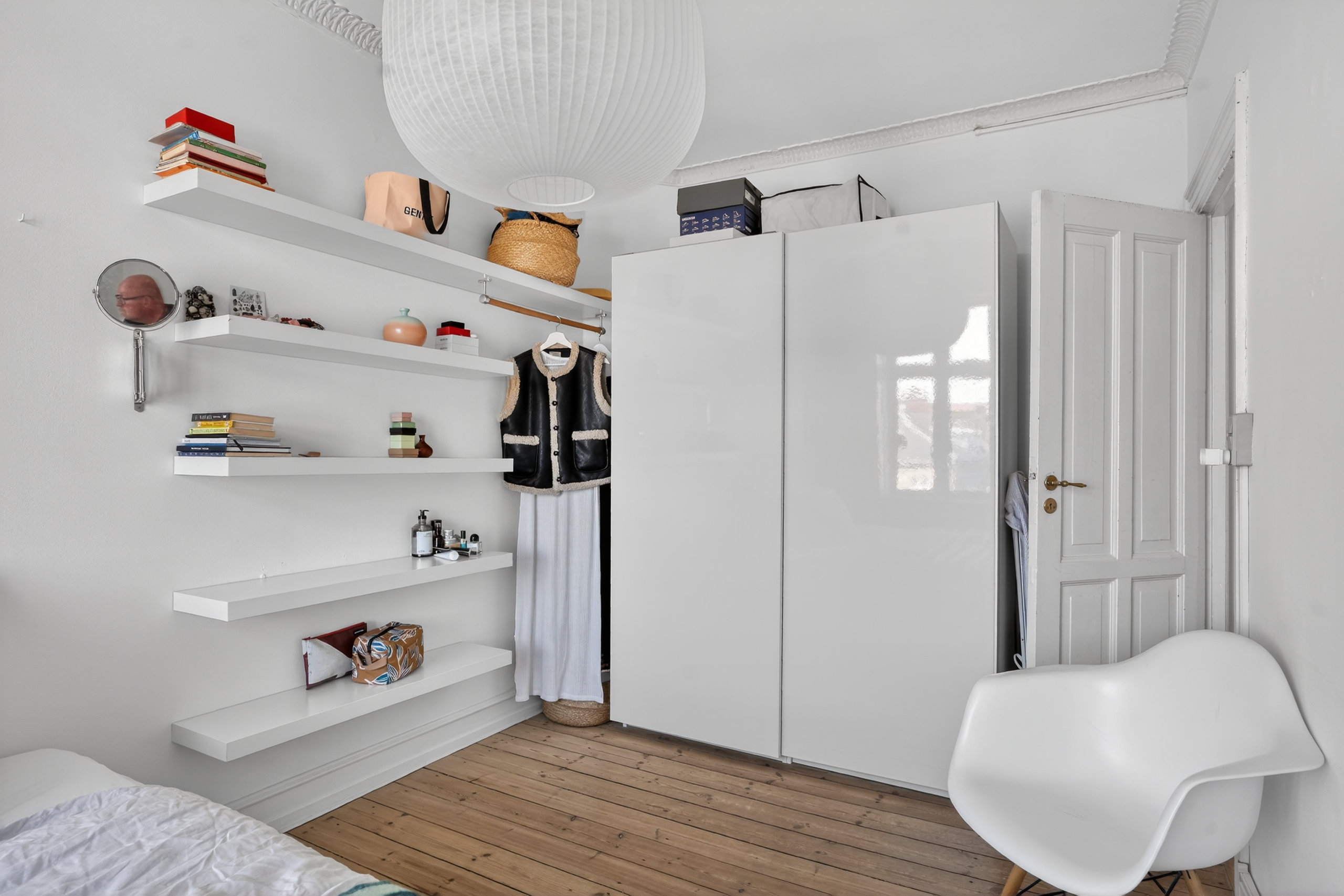 Fremhævet værelse billede i fuldskærmstilstand. Billede af Holger Danskes Vej 26, 3. th., 2000 Frederiksberg