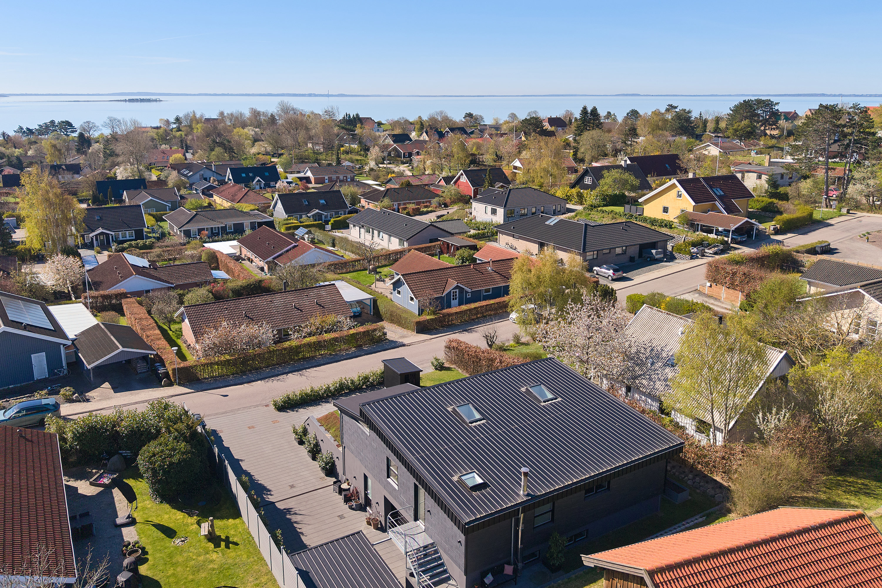 Villa: Ejendommen på Akelejevænget 7, Lynæs, 3390 Hundested