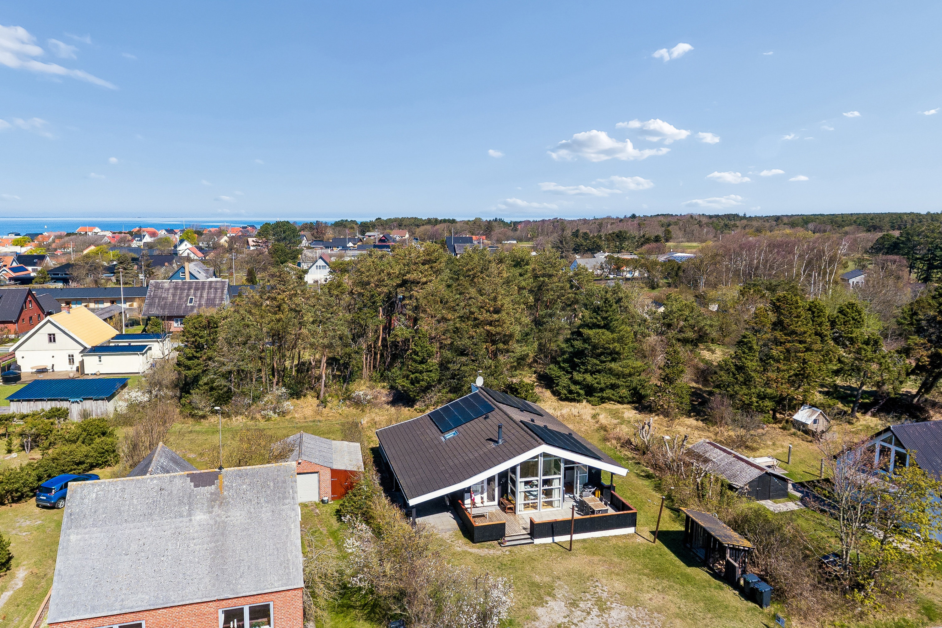 Fremhævet luftfoto billede i fuldskærmstilstand. Billede af Nattergalevej 11A, Vesterø Havn, 9940 Læsø
