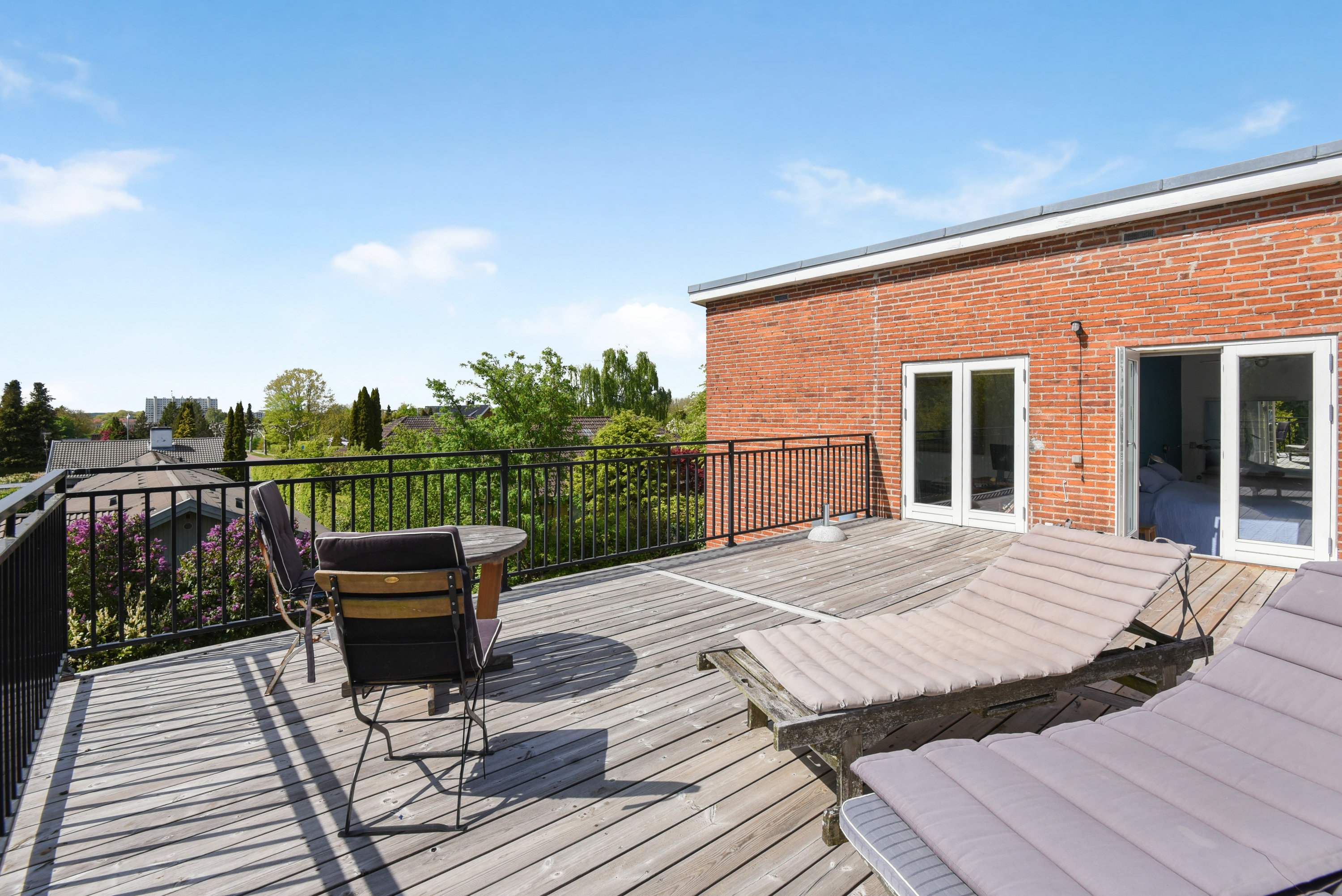 Fremhævet terrasse billede i fuldskærmstilstand. Billede af Ved Fortunen 3, 2800 Kongens Lyngby