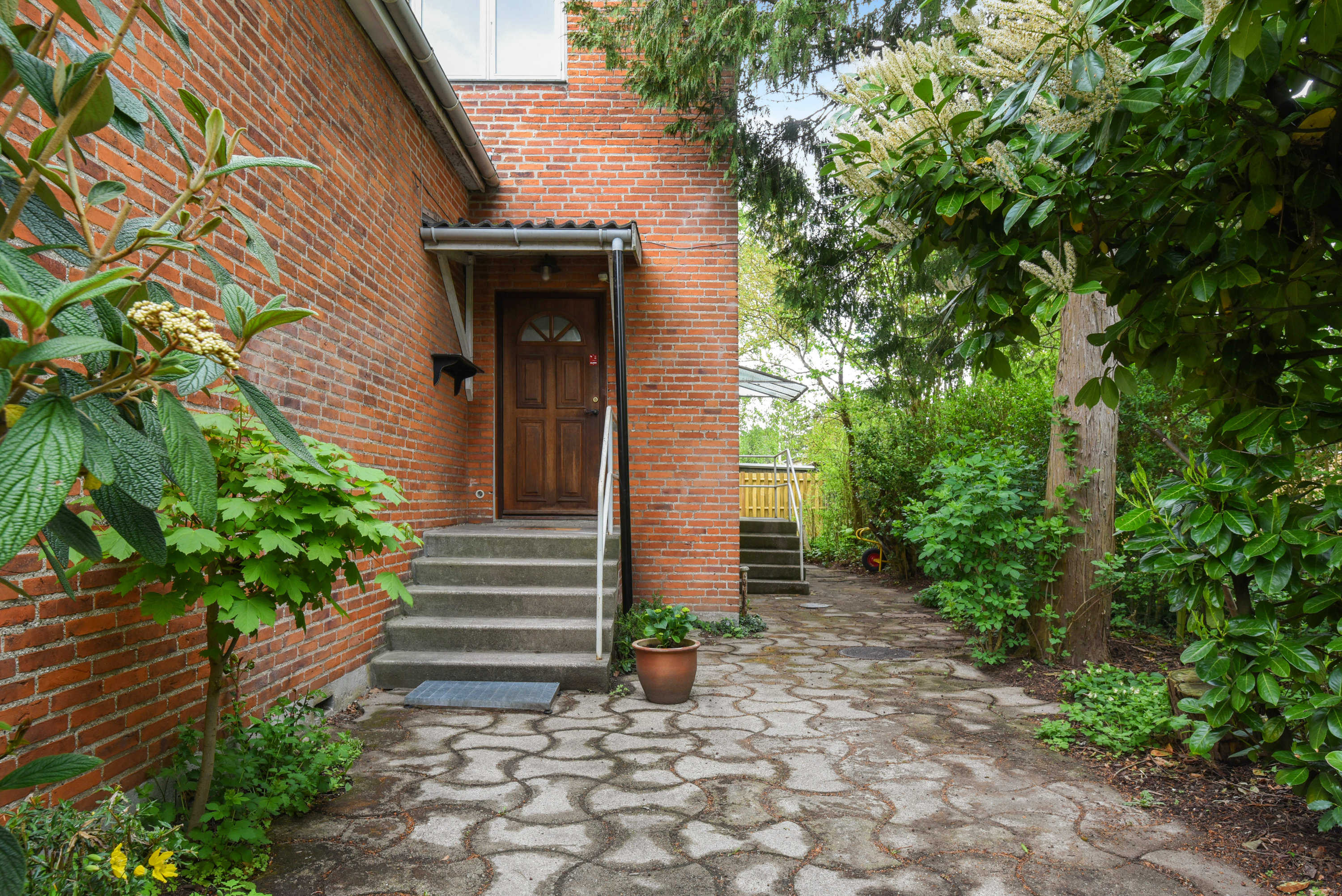 Fremhævet facade billede i fuldskærmstilstand. Billede af Ved Fortunen 3, 2800 Kongens Lyngby