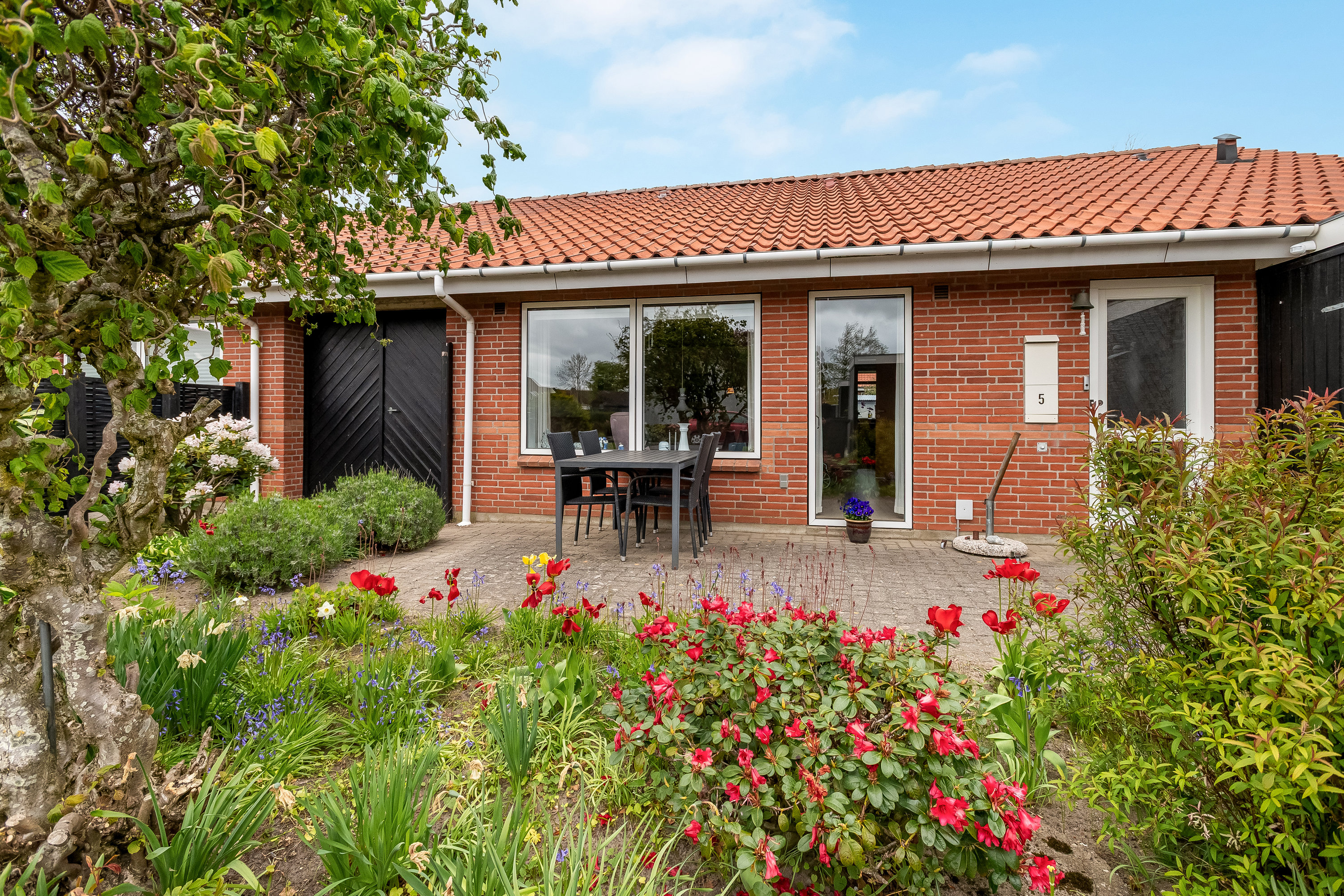 Miniaturebillede 1: terrasse. Billede af Kirkevænget 5, 6940 Lem St
