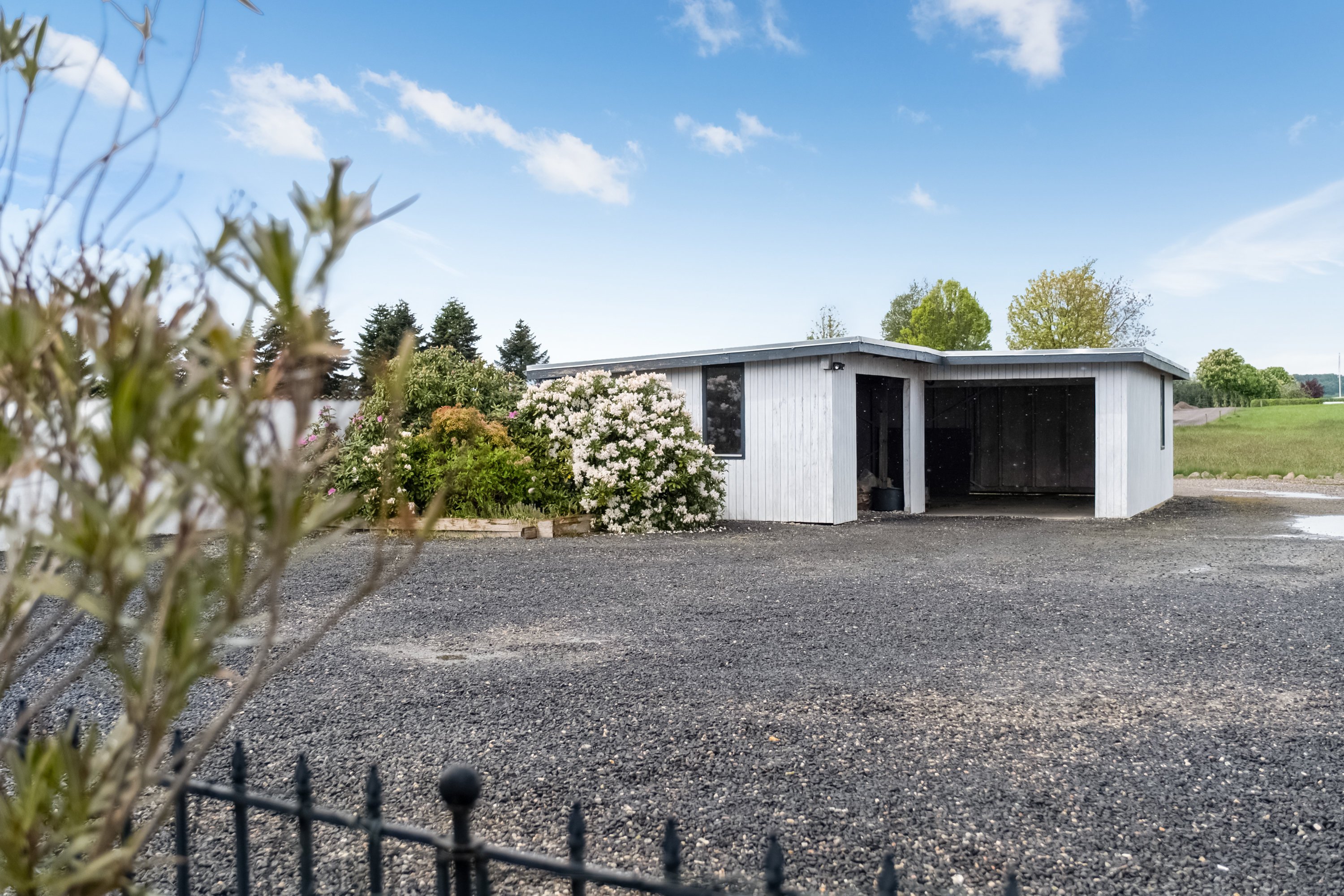 Miniaturebillede 2: carport. Billede af Præstevænget 3, 5683 Haarby