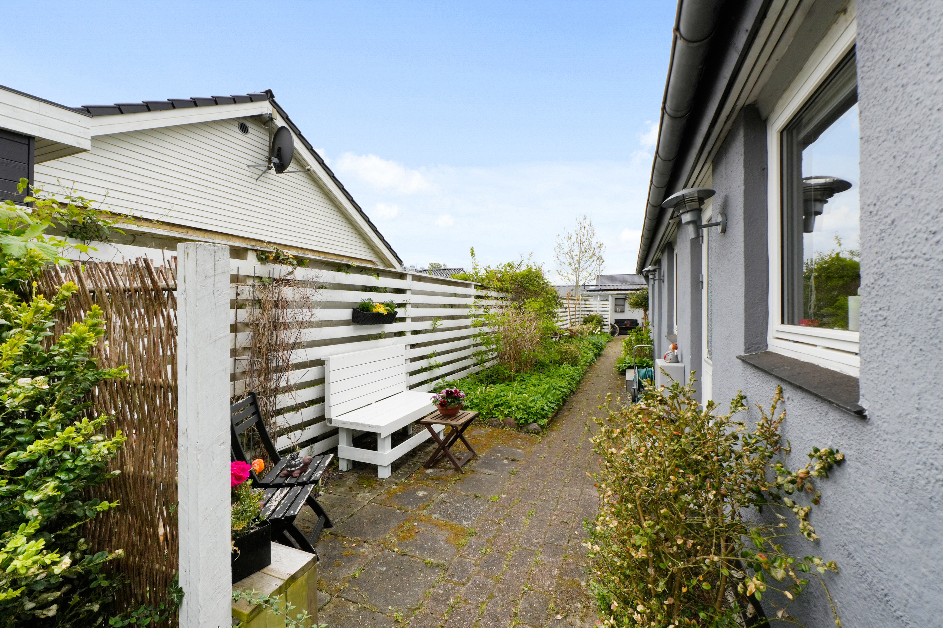Fremhævet have billede i fuldskærmstilstand. Billede af Flakhaven 5, 2750 Ballerup
