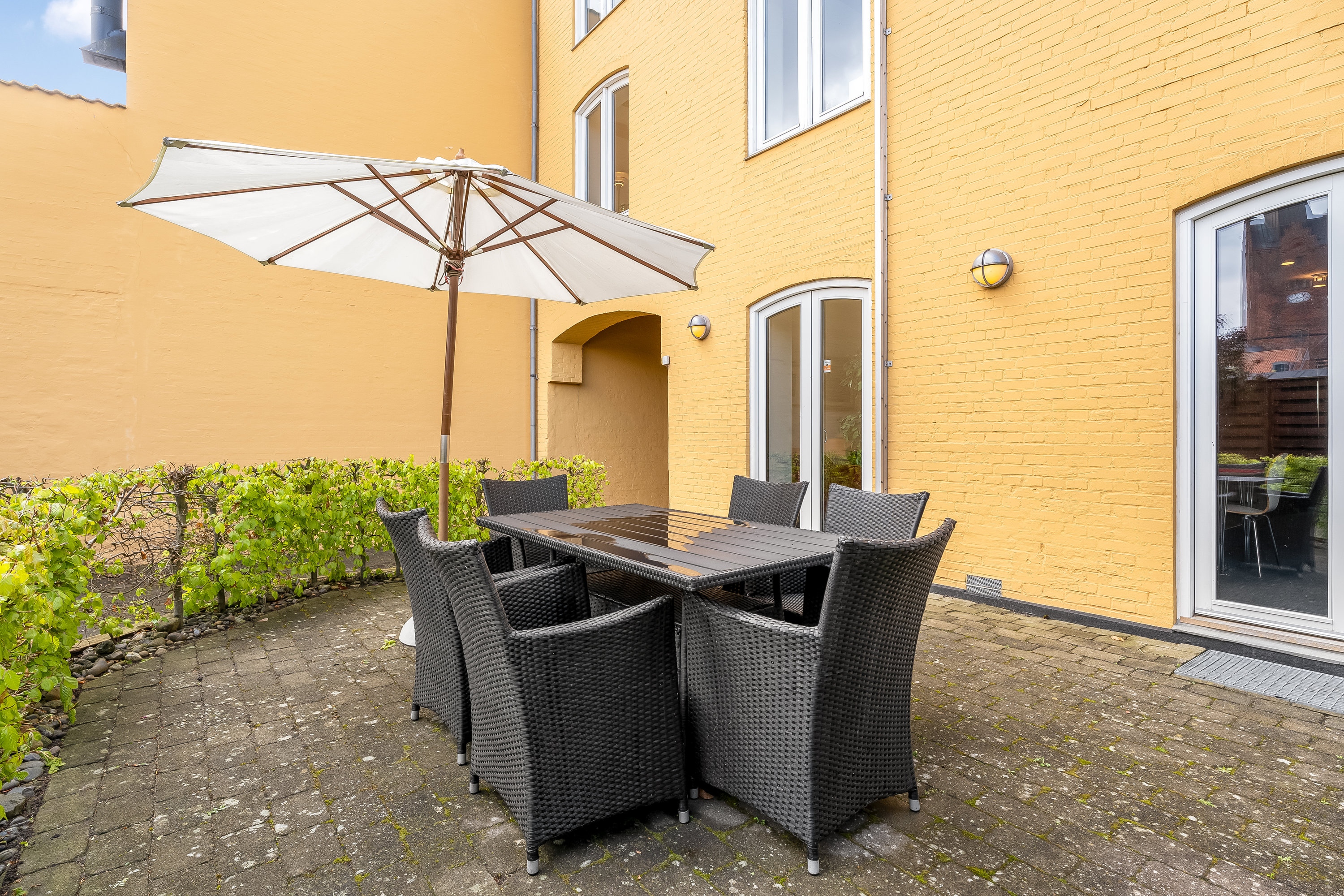 Fremhævet terrasse billede i fuldskærmstilstand. Billede af Havnegade 11, 4900 Nakskov