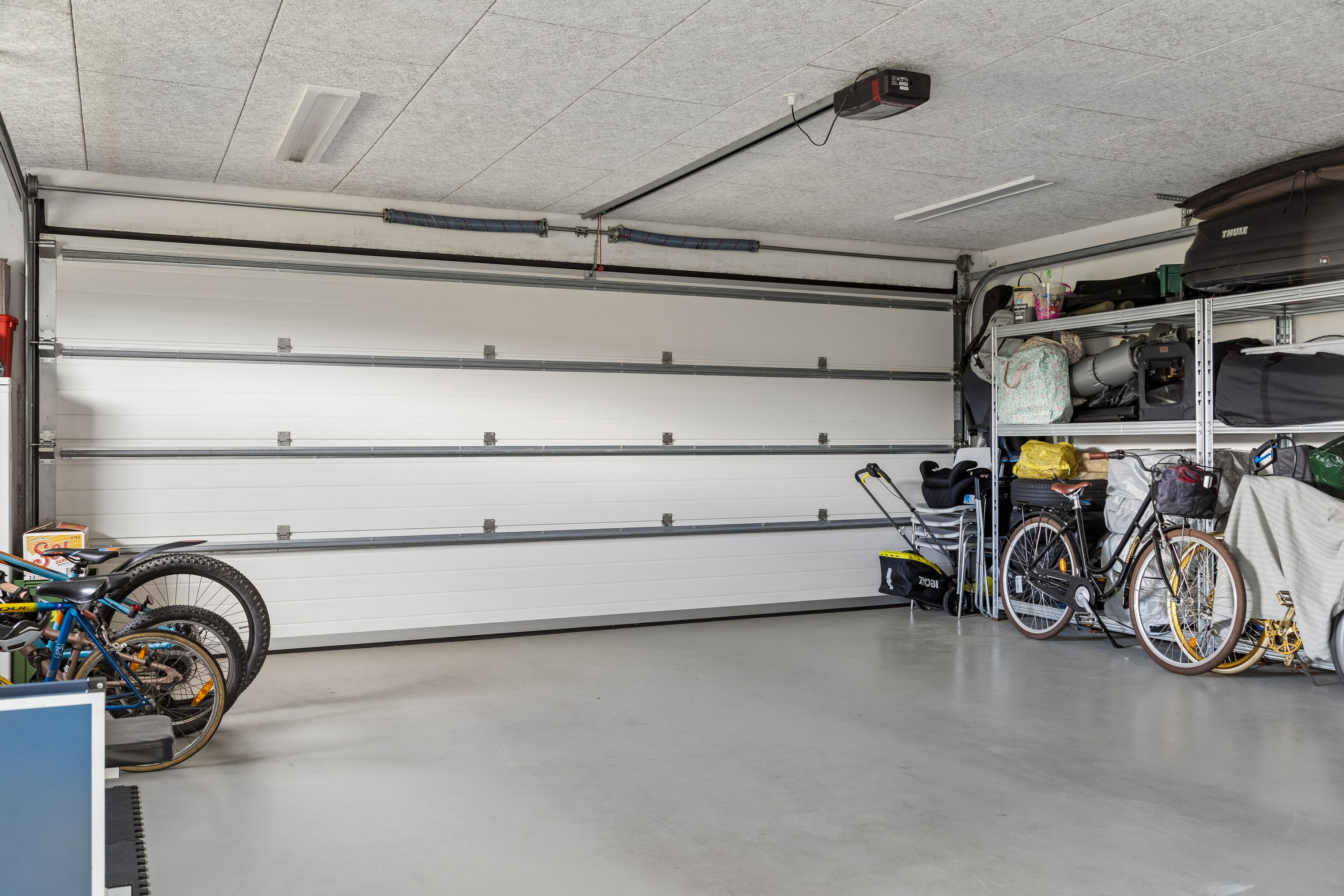 Fremhævet garage billede i fuldskærmstilstand. Billede af Mårvej 19, 8722 Hedensted