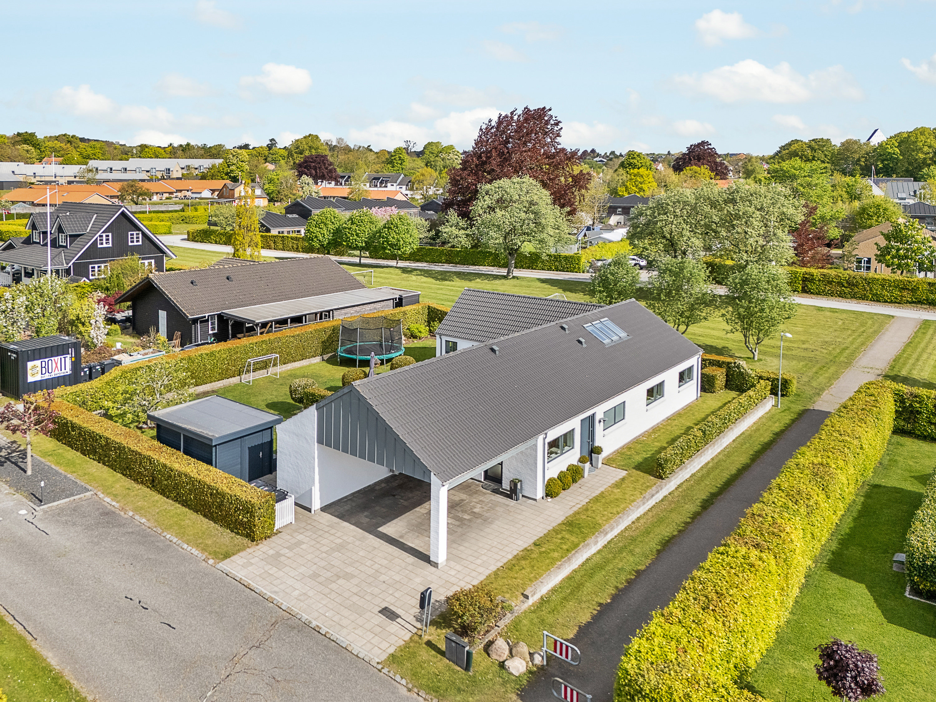Fremhævet luftfoto billede i fuldskærmstilstand. Billede af Engskovtoften 5, 8541 Skødstrup
