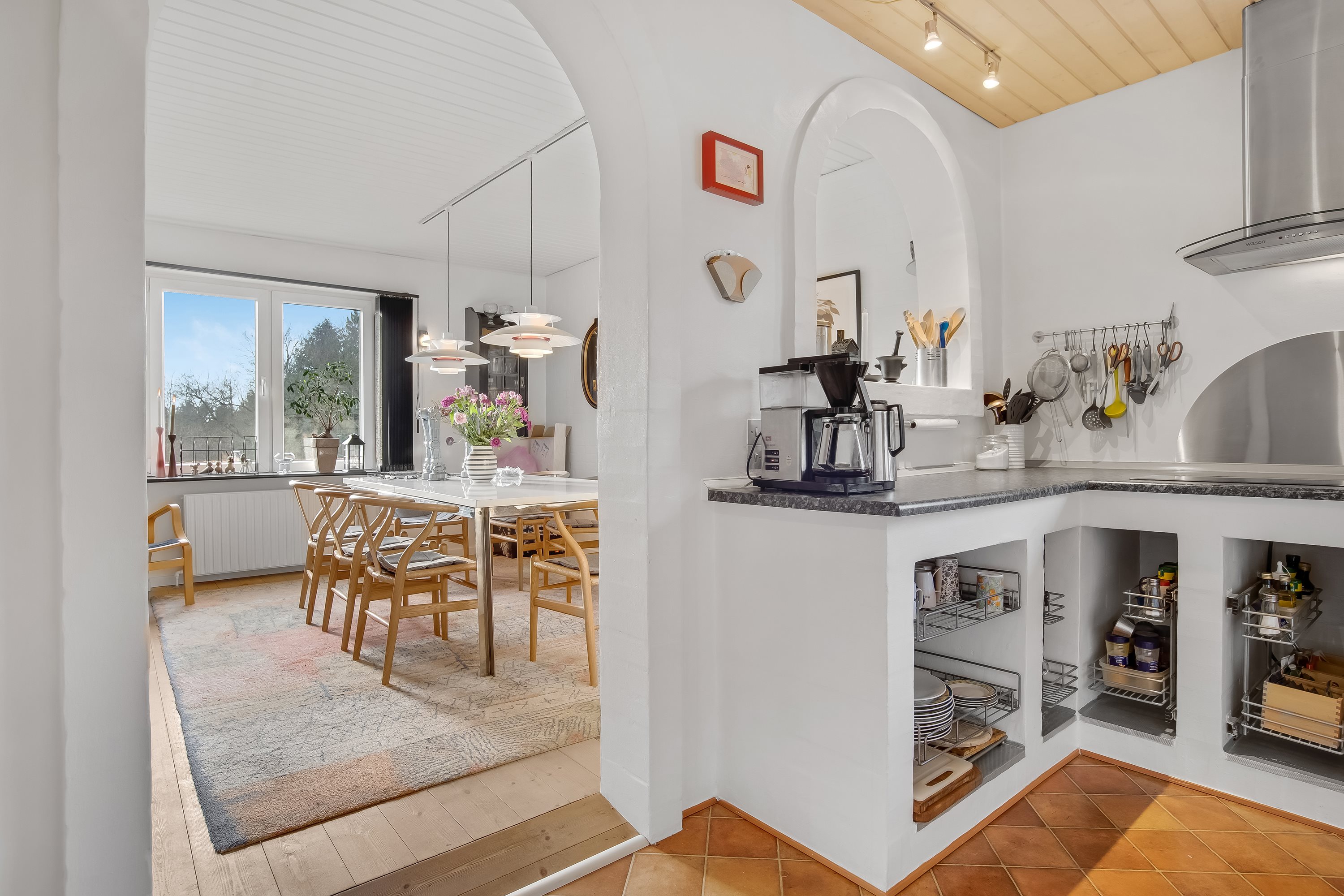 Fremhævet køkken billede i fuldskærmstilstand. Billede af Chr Knudsens Vej 15, Råsted, 7500 Holstebro