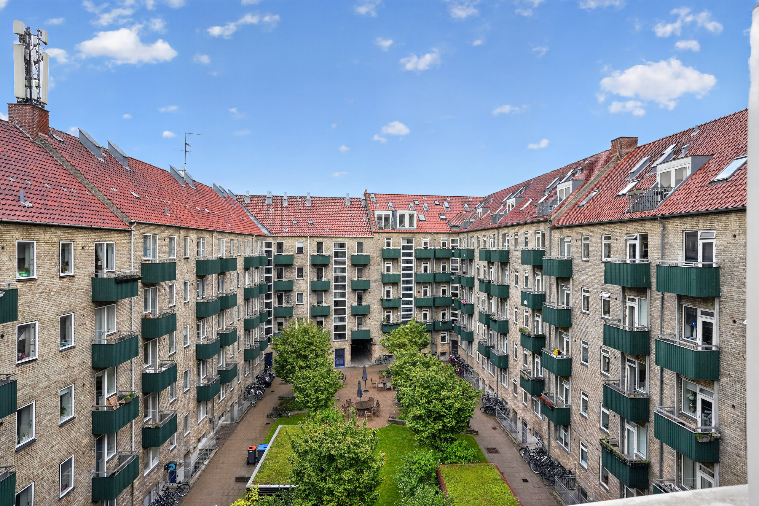 Fremhævet udsigt billede i fuldskærmstilstand. Billede af Vigerslev Allé 80, 4. th., 2500 Valby