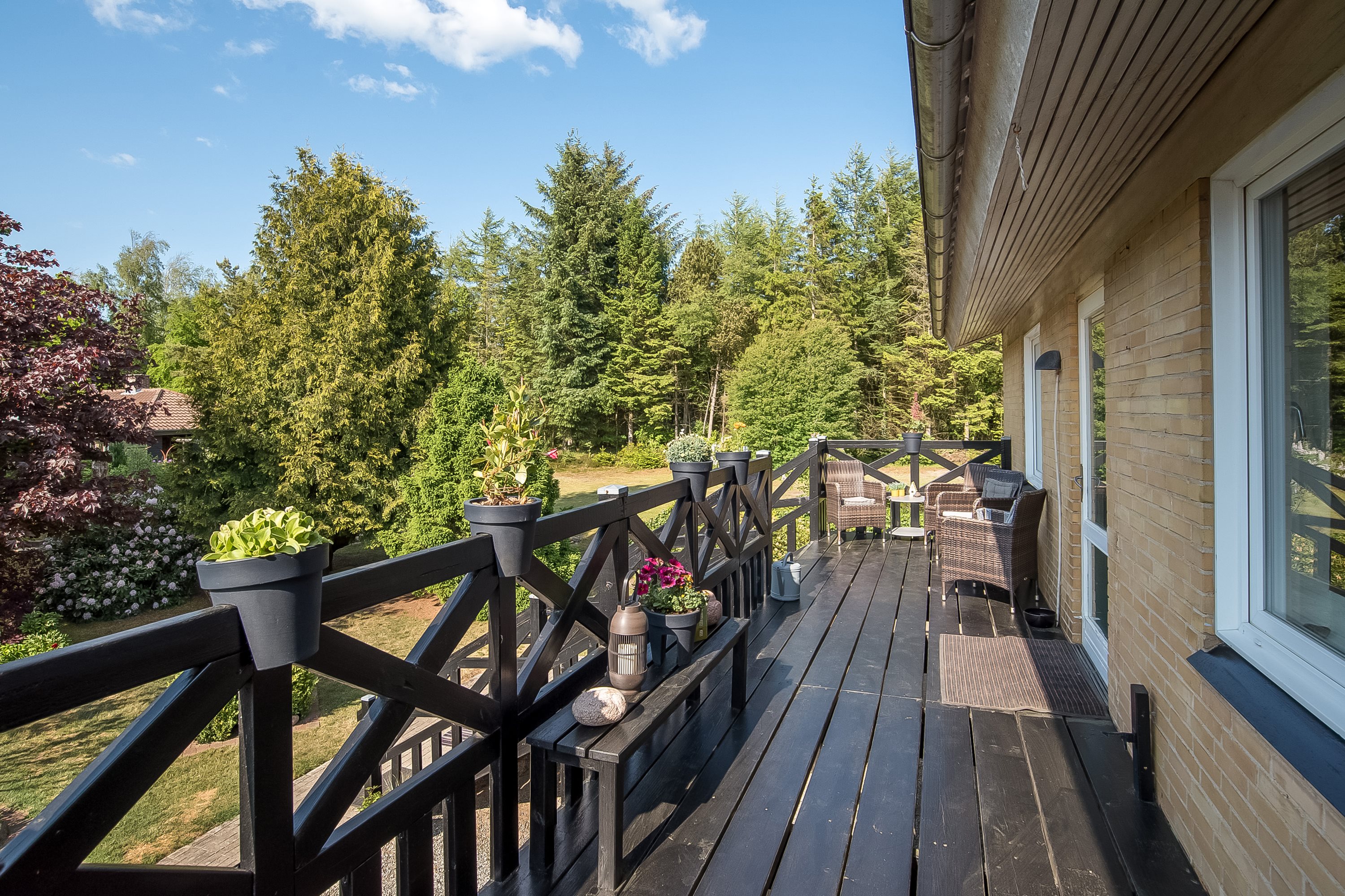 Fremhævet terrasse billede i fuldskærmstilstand. Billede af Chr Knudsens Vej 15, Råsted, 7500 Holstebro