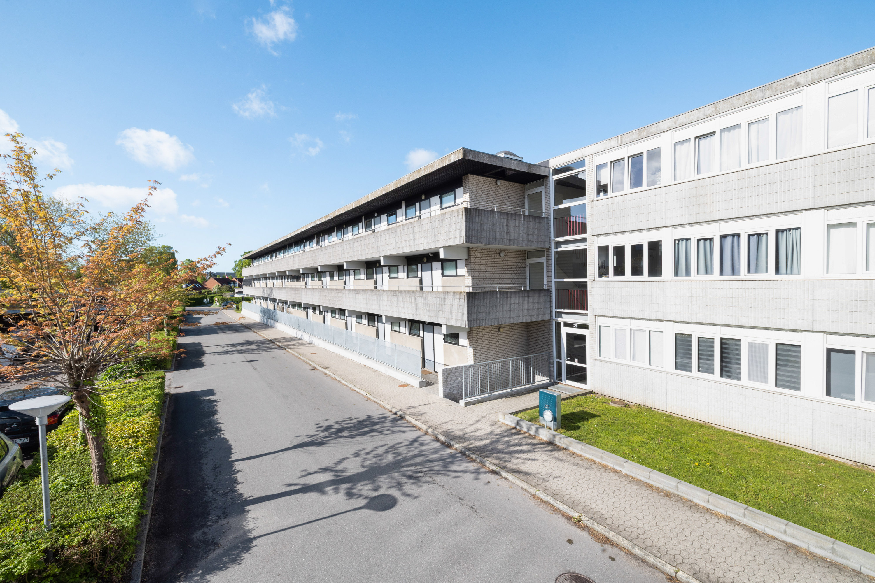 Miniaturebillede 1: facade. Billede af Højagerparken 7, 2., 2750 Ballerup