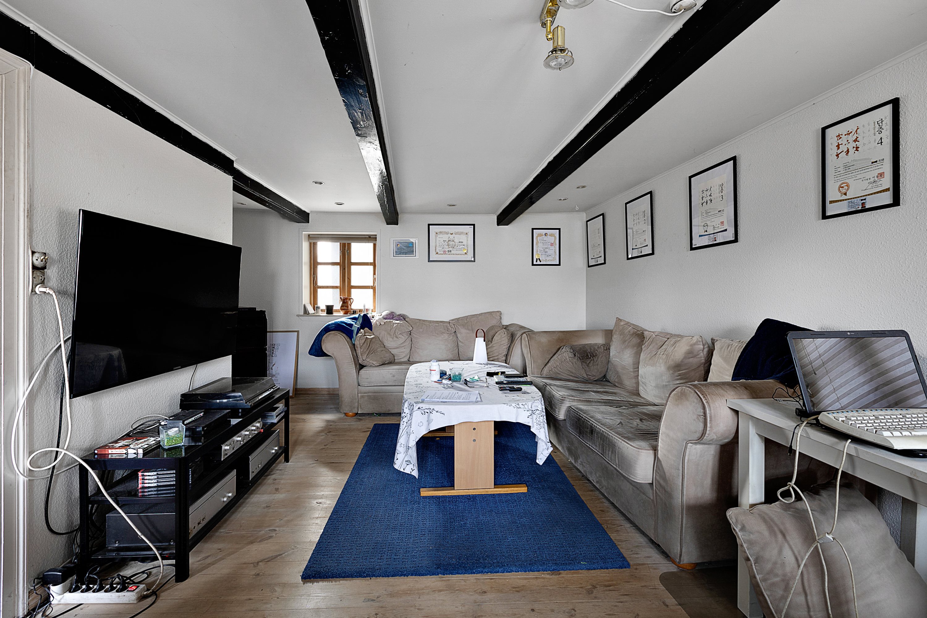 Fremhævet stue billede i fuldskærmstilstand. Billede af Strandbyvej 28, Strandby, 5683 Haarby