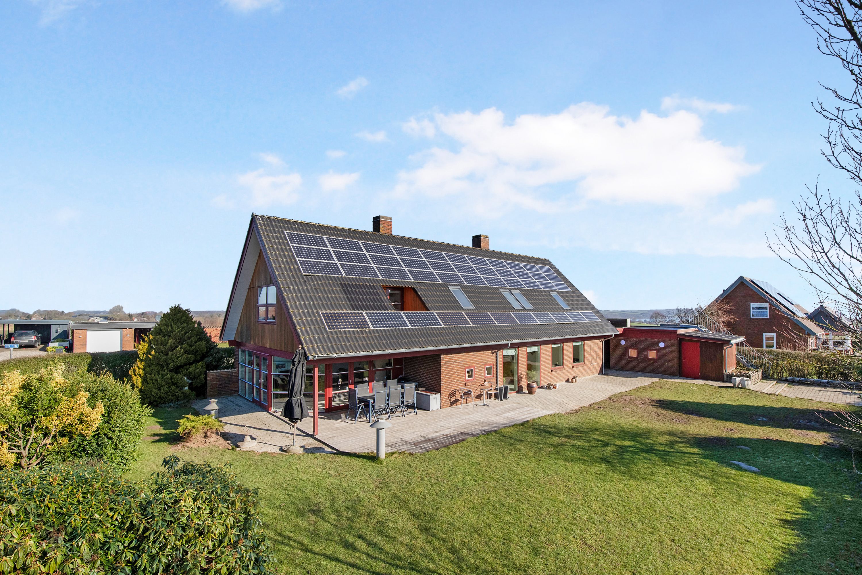 Miniaturebillede 1: ejendommen. Billede af Østerhøj 14, 6310 Broager