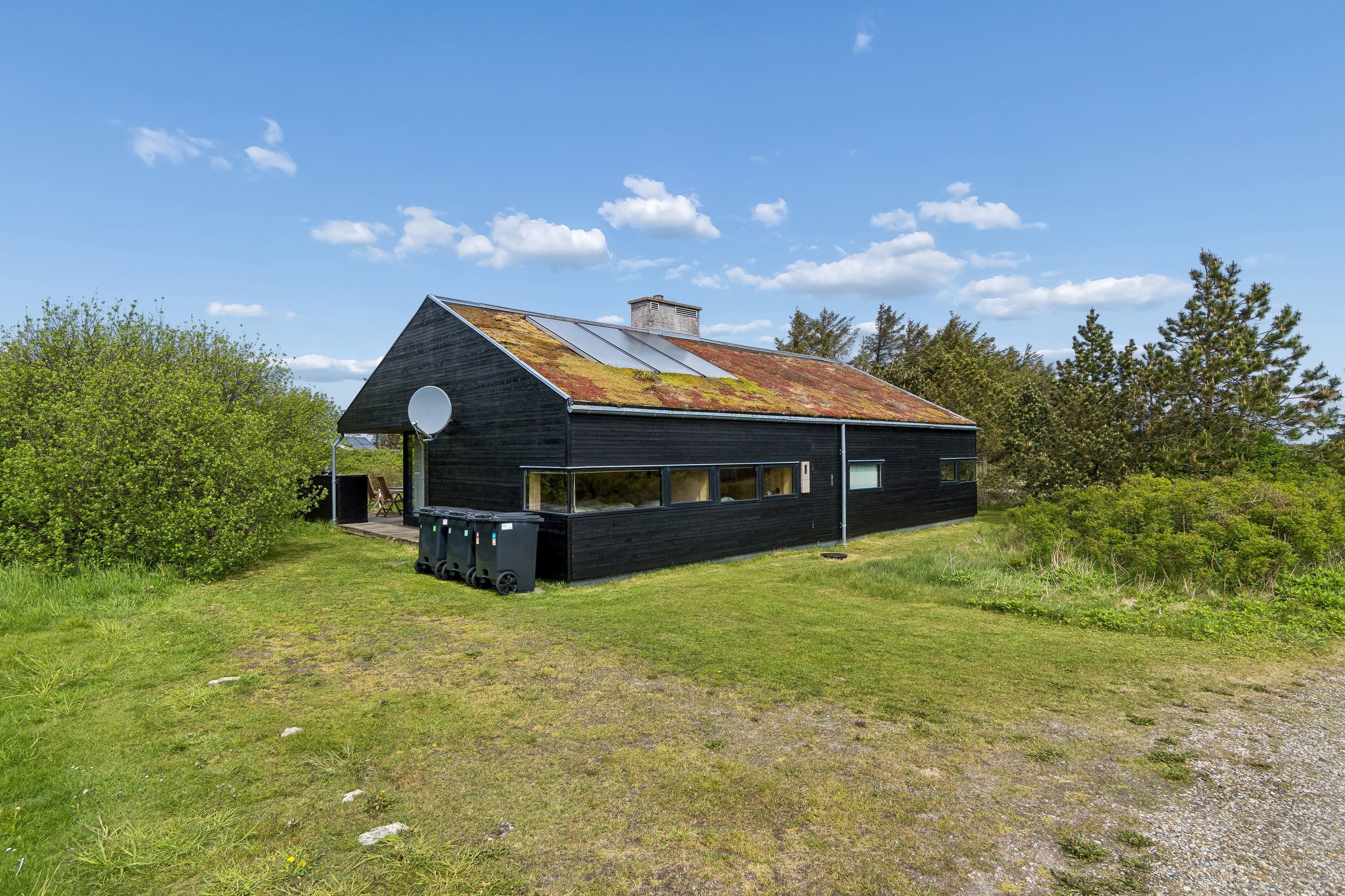 Miniaturebillede 2: set fra vejen. Billede af Nordsøvej 202A, Vorupør, 7700 Thisted