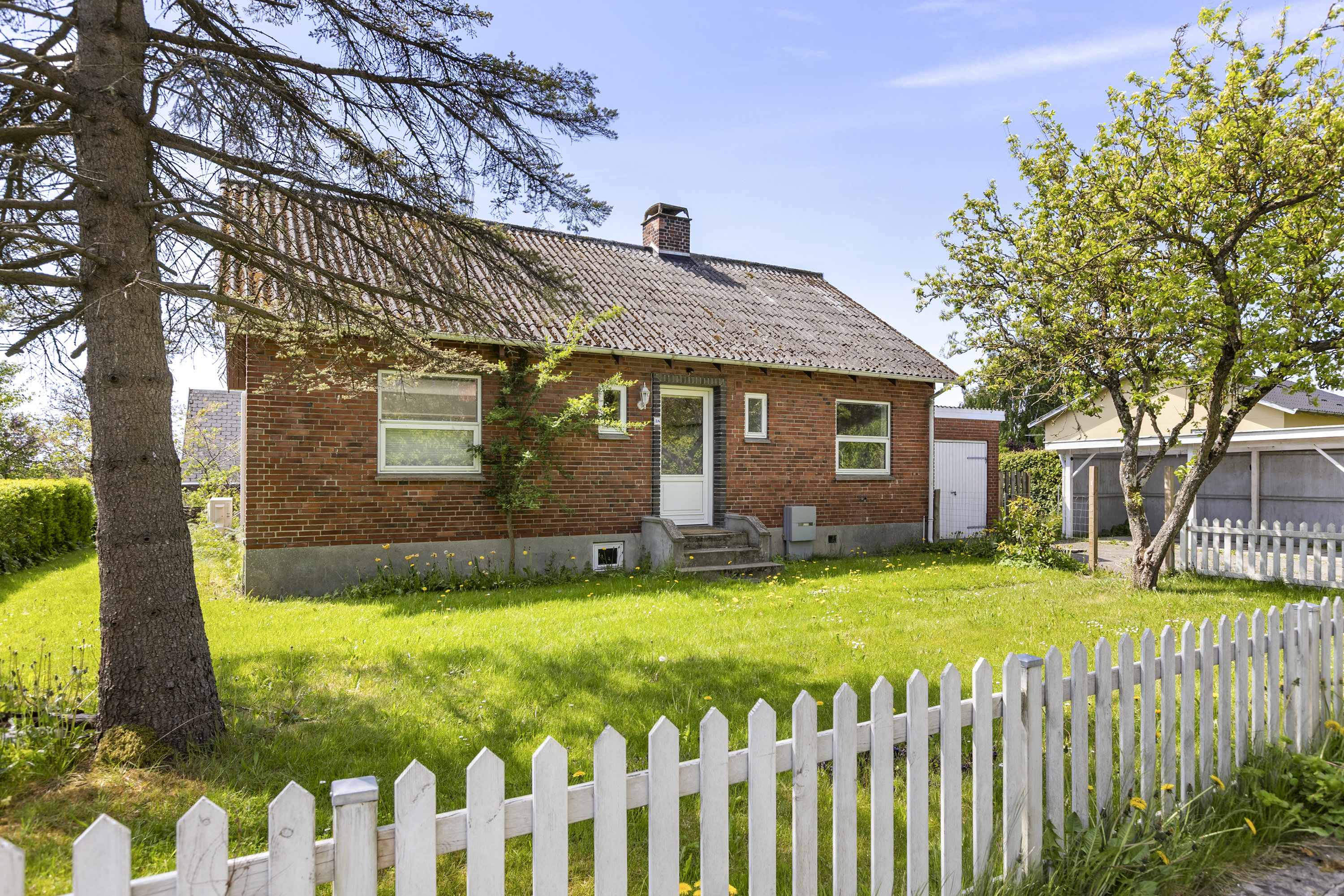 Villa: Ejendommen på Egemosevej 38, Snekkerup, 4174 Jystrup Midtsj