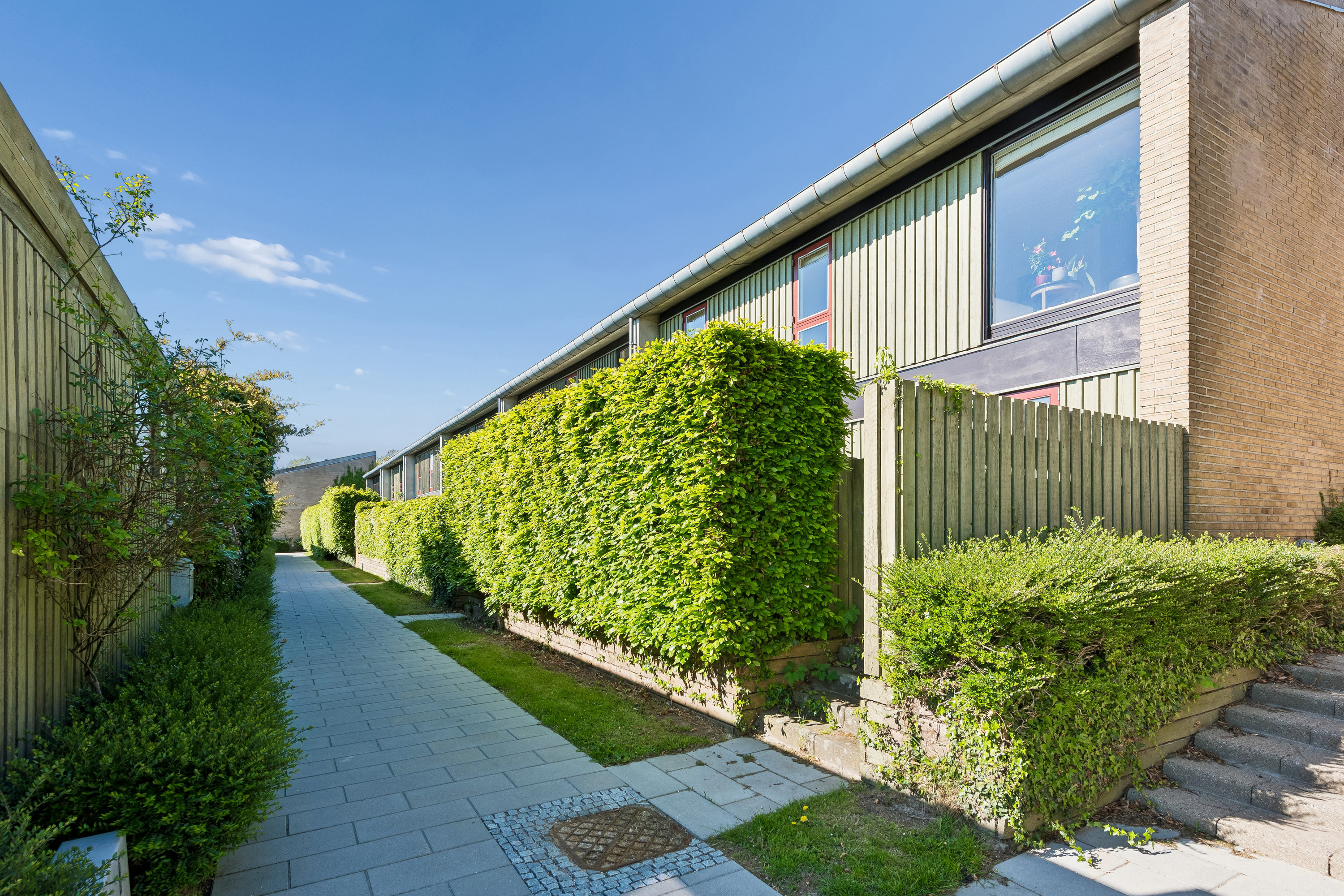 Rækkehus: Set udefra på Bakkehusene 39, 2970 Hørsholm