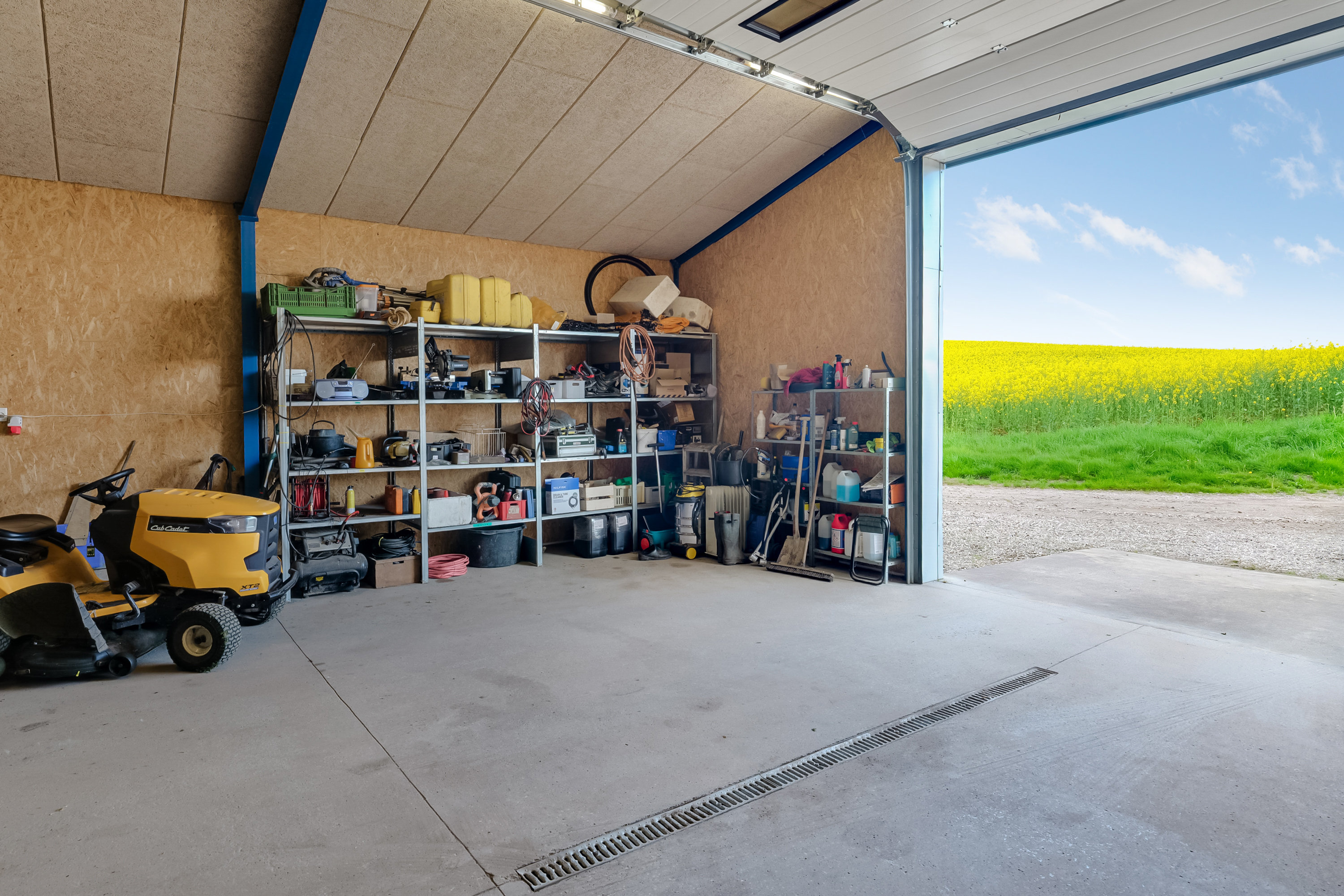 Fremhævet garage billede i fuldskærmstilstand. Billede af Lundemosevej 2, Ennebølle, 5953 Tranekær