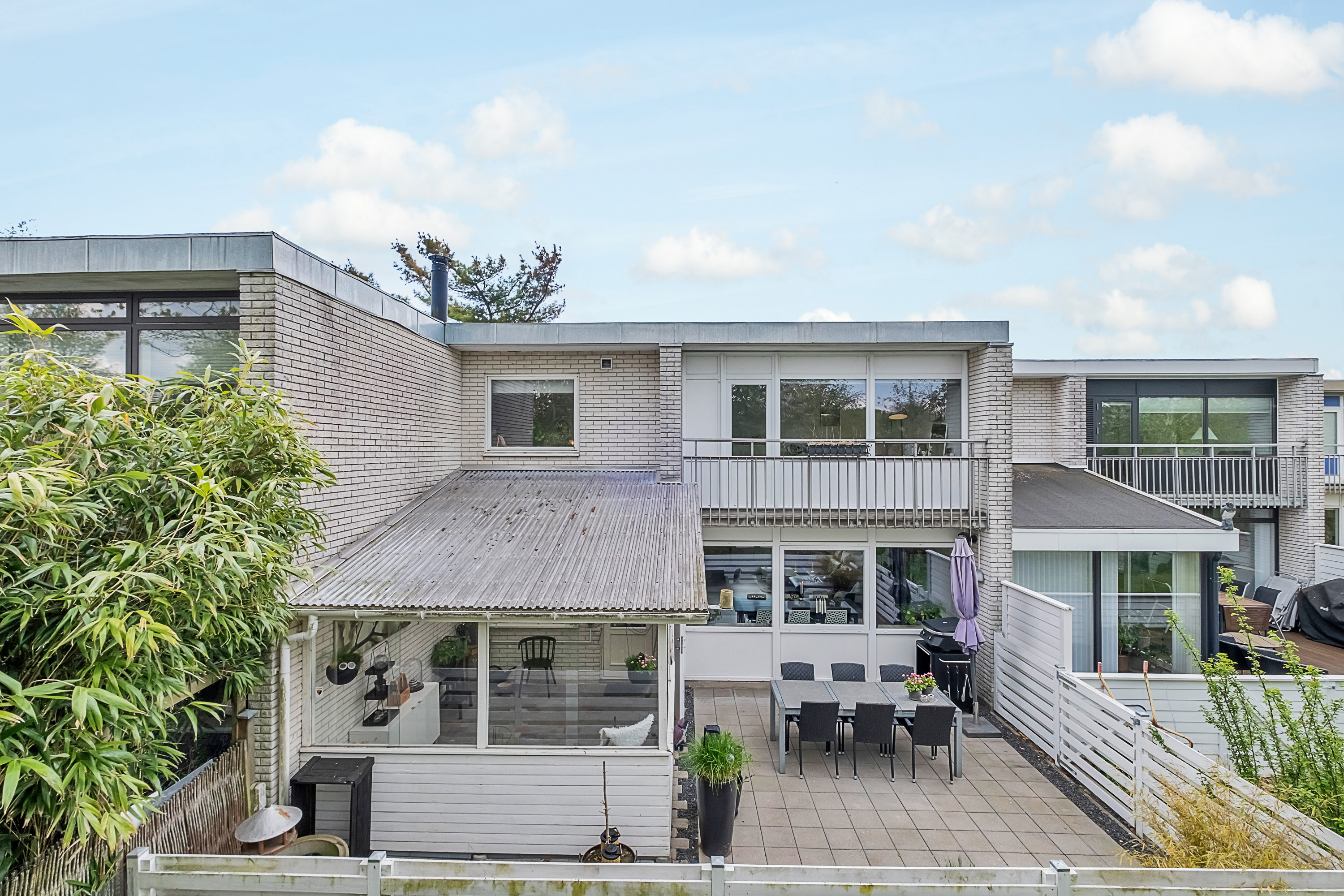 Rækkehus: Bag facade på Hyldehaven 6, 8520 Lystrup