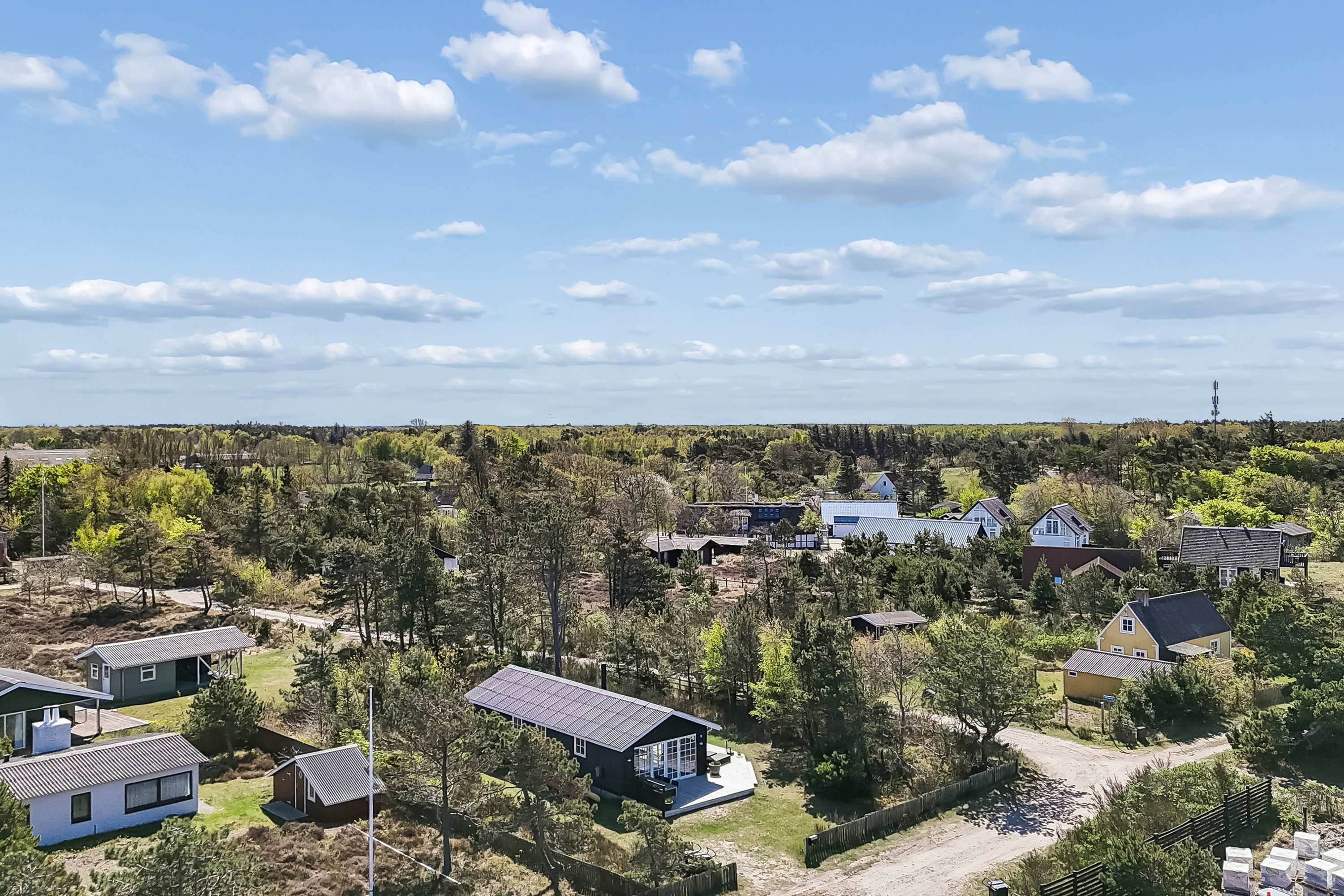 Fremhævet luftfoto billede i fuldskærmstilstand. Billede af Havstien 9, Vesterø Havn, 9940 Læsø